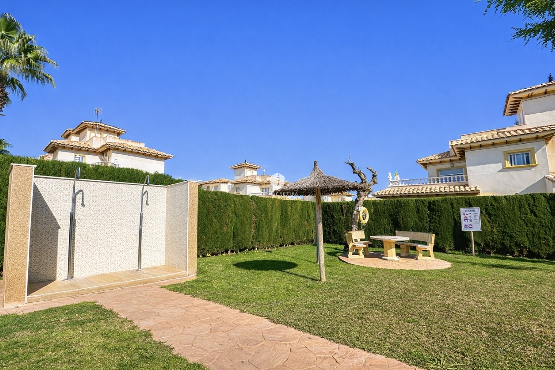 Tweedehands - Chalet -
Orihuela Costa - Villa's San Jose IV