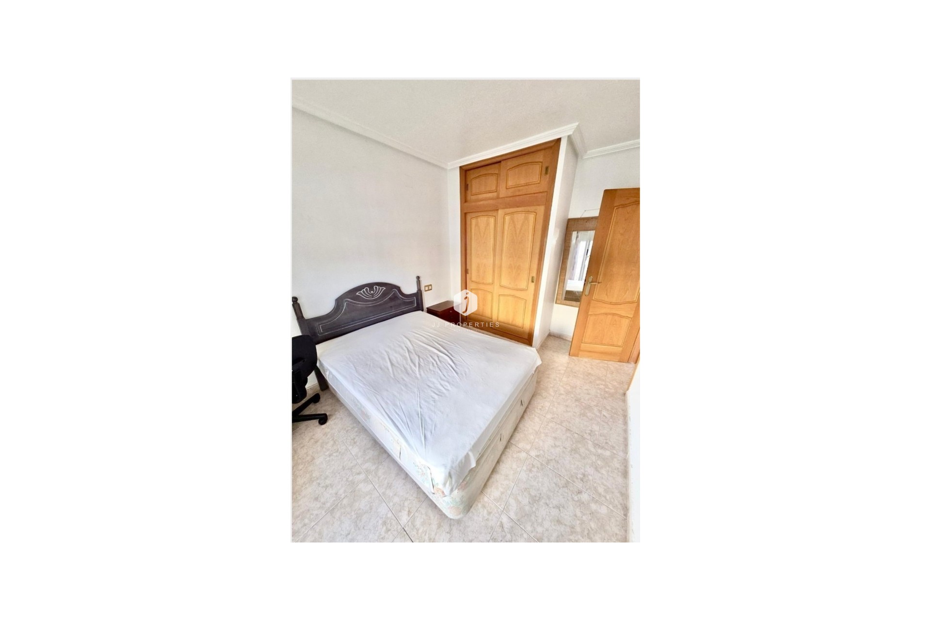 Tweedehands - Chalet -
Playa Flamenca - Costa Blanca