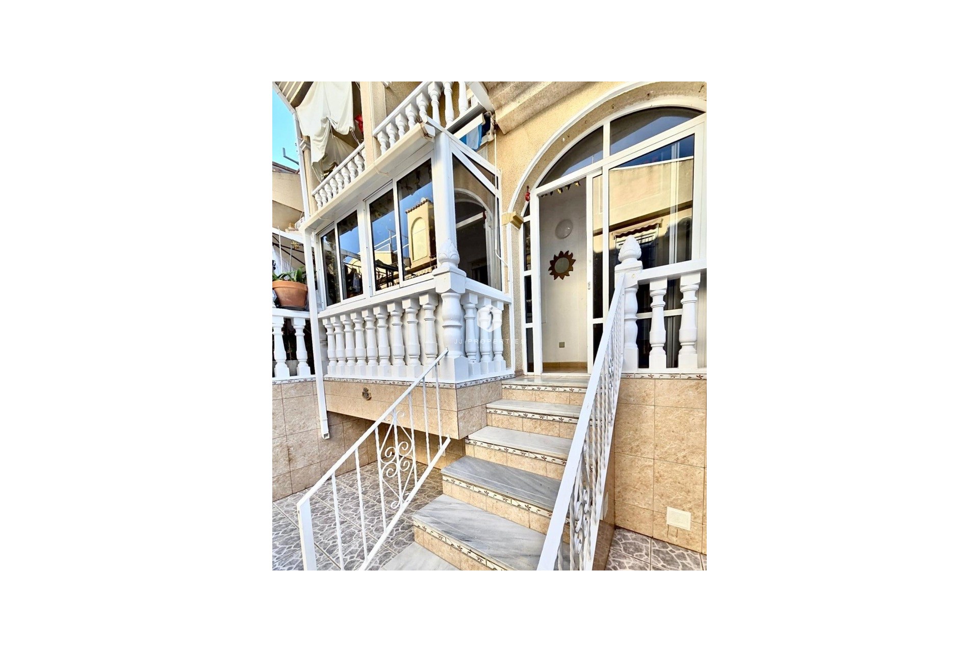 Tweedehands - Chalet -
Playa Flamenca - Costa Blanca