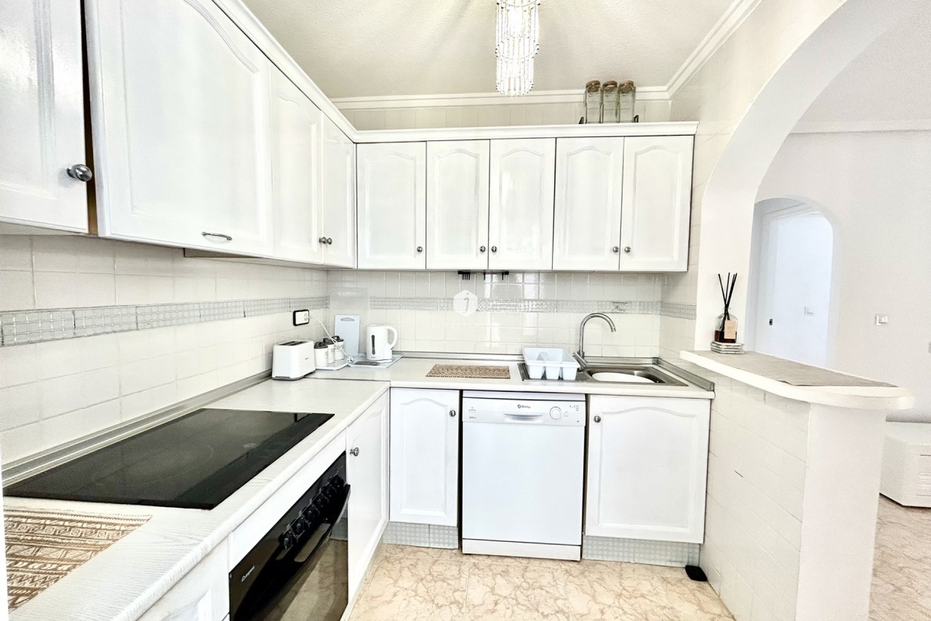 Tweedehands - Chalet -
Punta Prima - Costa Blanca