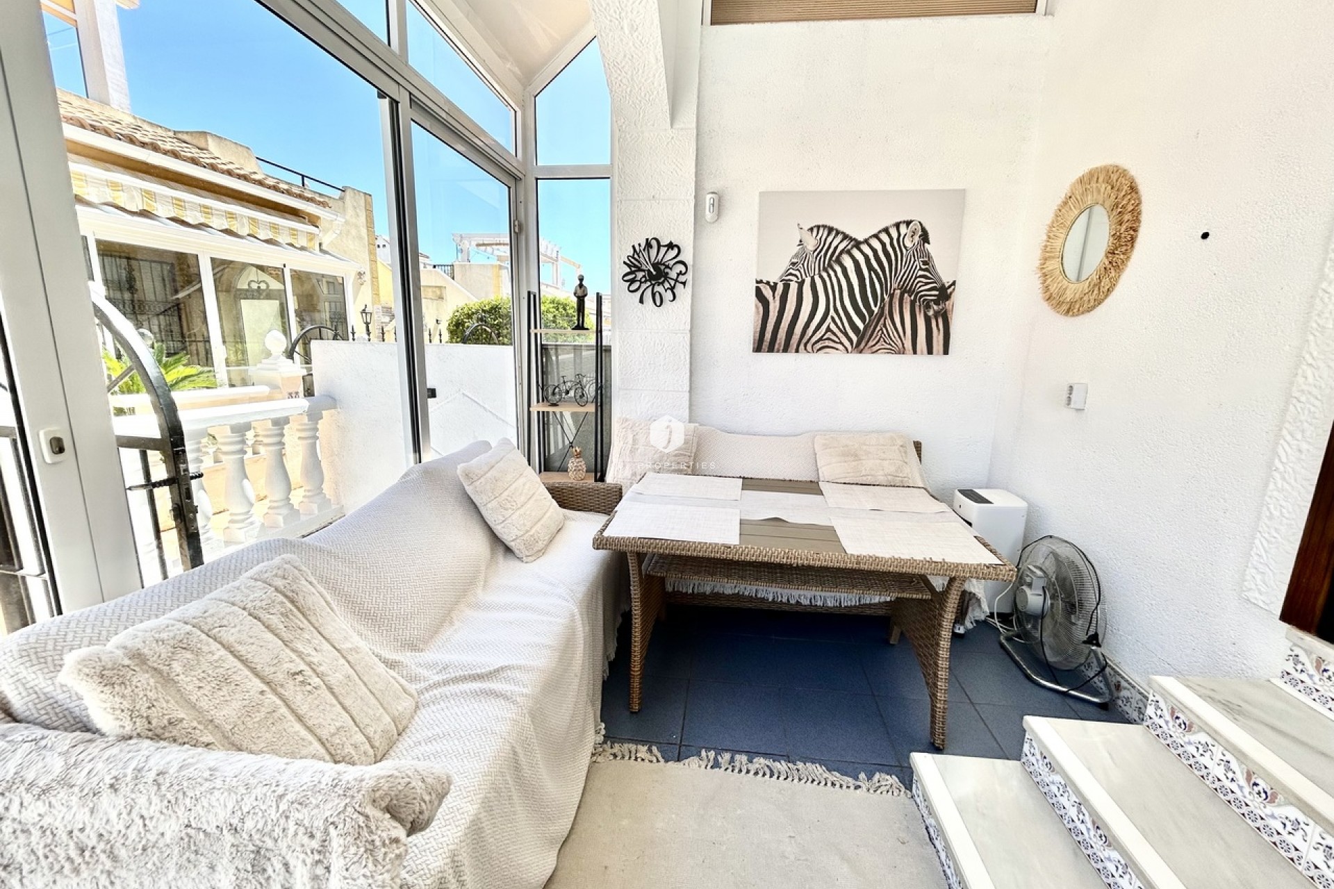 Tweedehands - Chalet -
Punta Prima - Costa Blanca