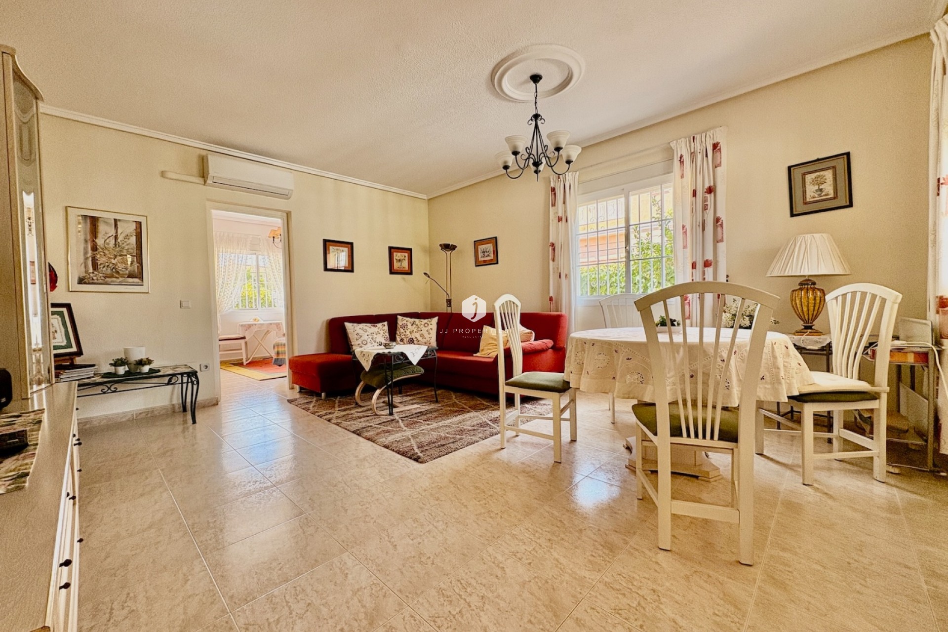 Tweedehands - Chalet -
Rojales - Inland