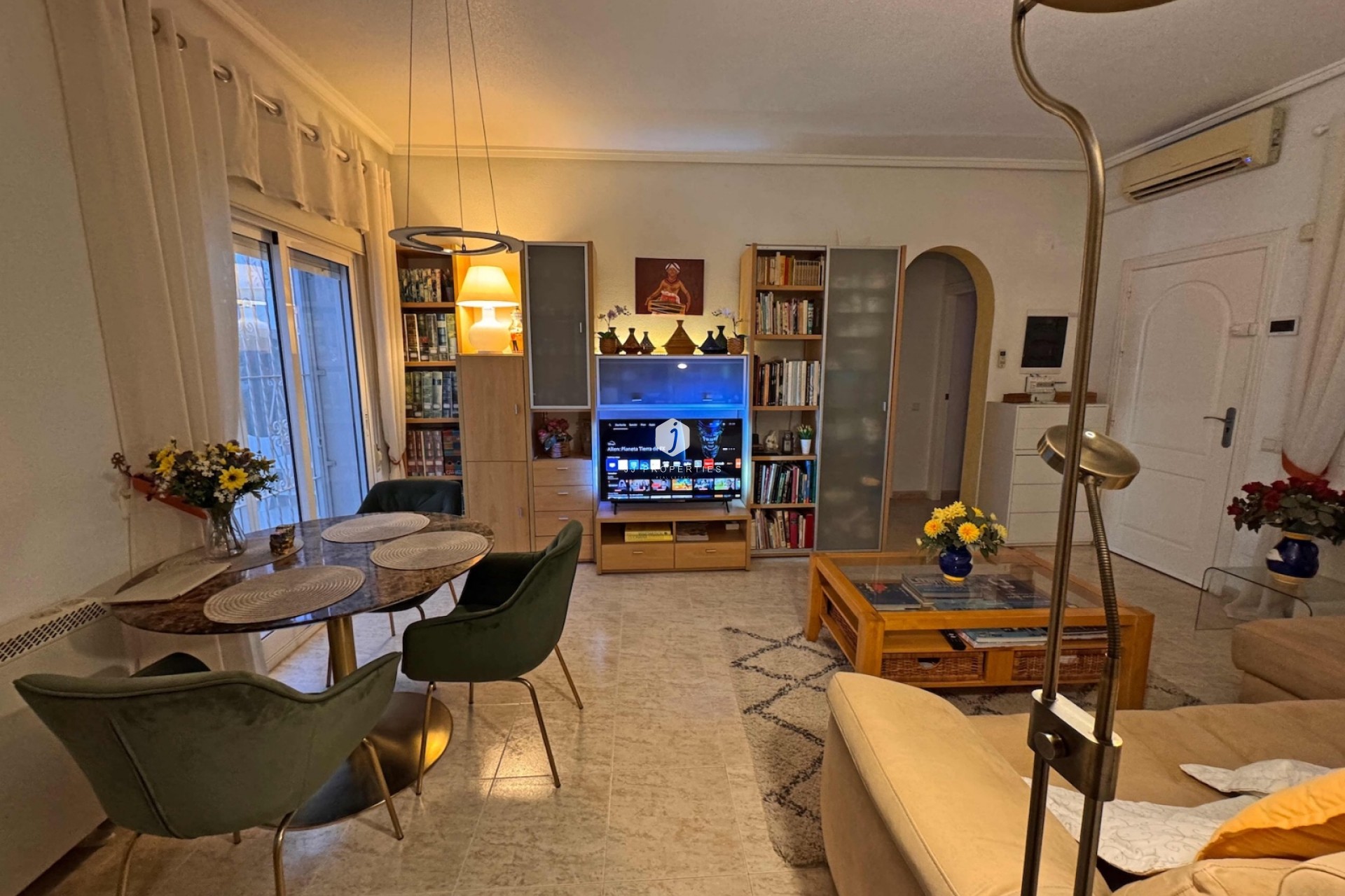 Tweedehands - Chalet -
Rojales - Inland