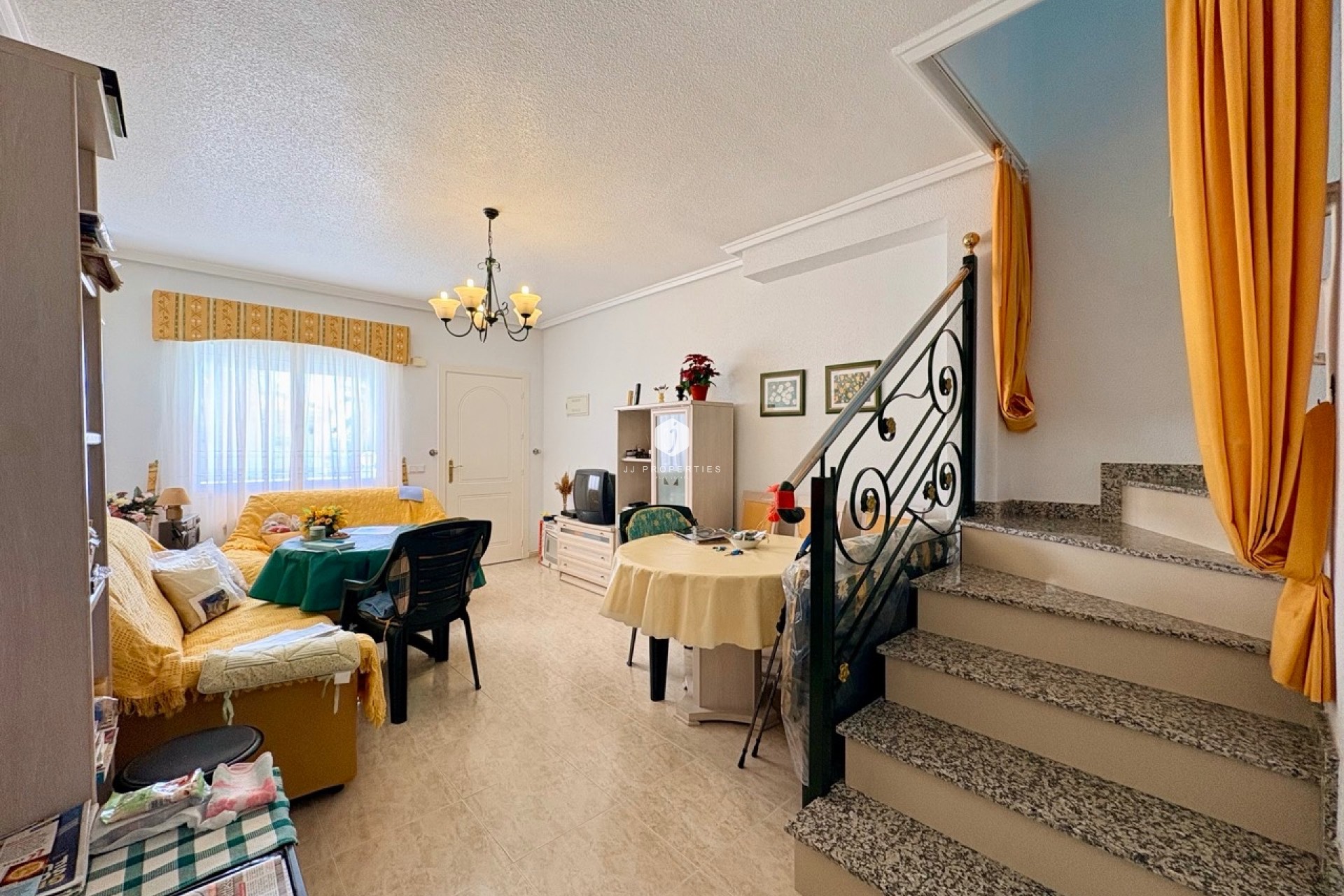 Tweedehands - Chalet -
Rojales - Inland