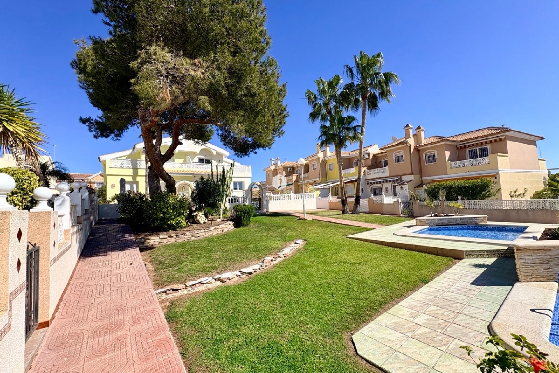 Tweedehands - Chalet -
Rojales - Inland