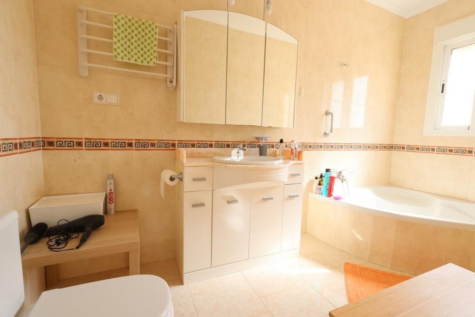 Tweedehands - Chalet -
Rojales - Inland