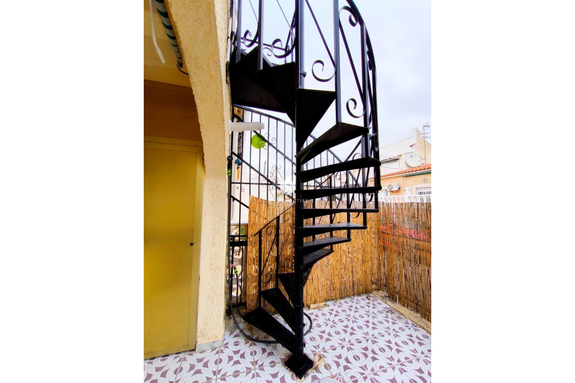 Tweedehands - Chalet -
San Fulgencio - La Marina - Urb. La Marina