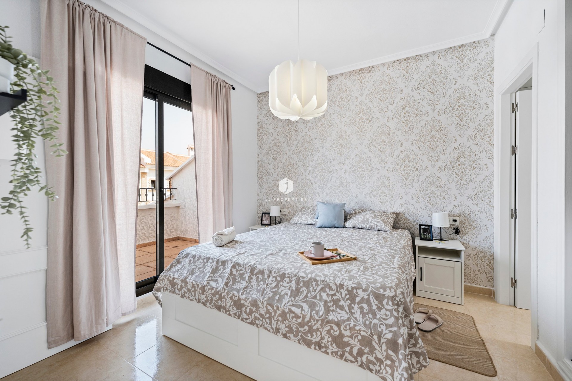 Tweedehands - Chalet -
San Miguel de Salinas - Inland