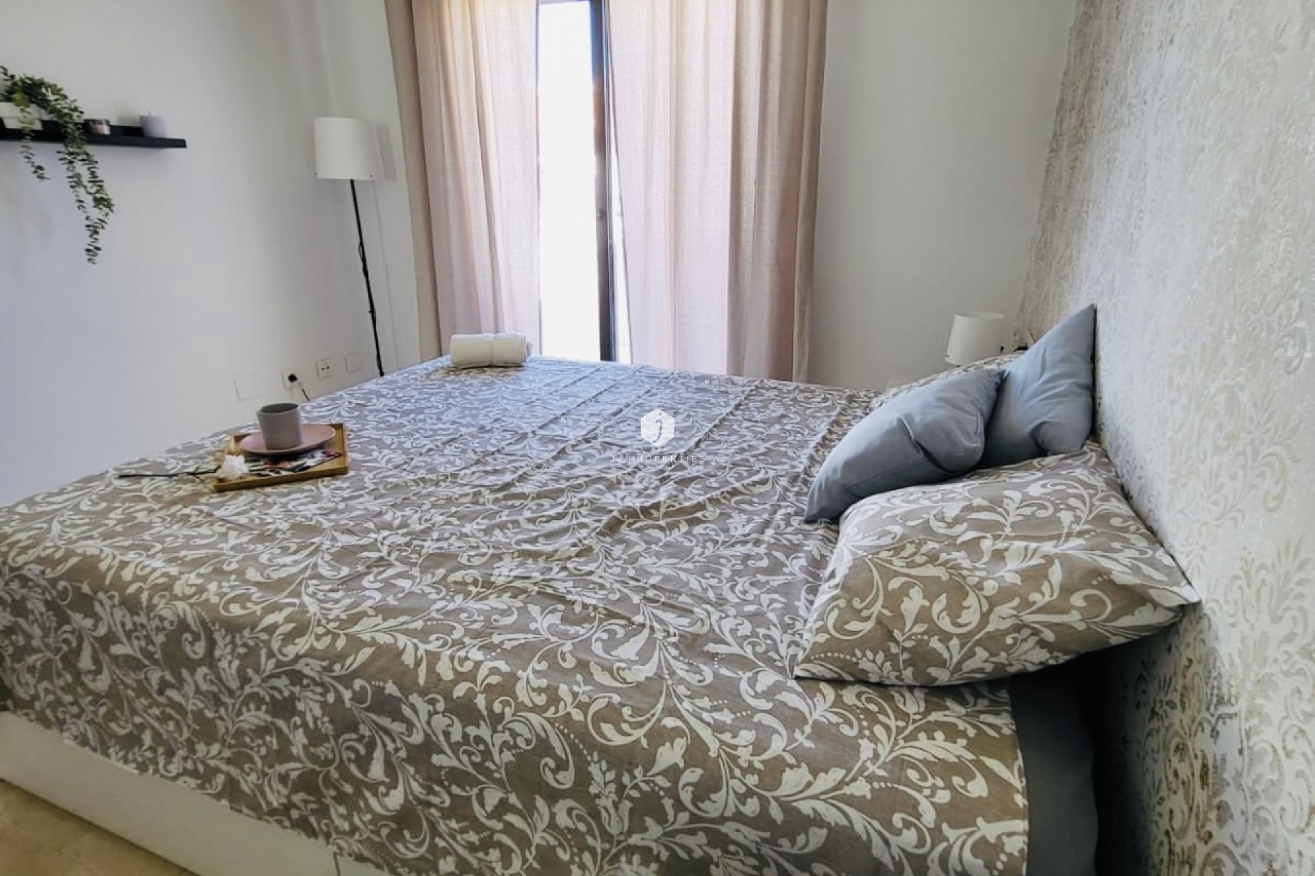 Tweedehands - Chalet -
San Miguel de Salinas - Inland