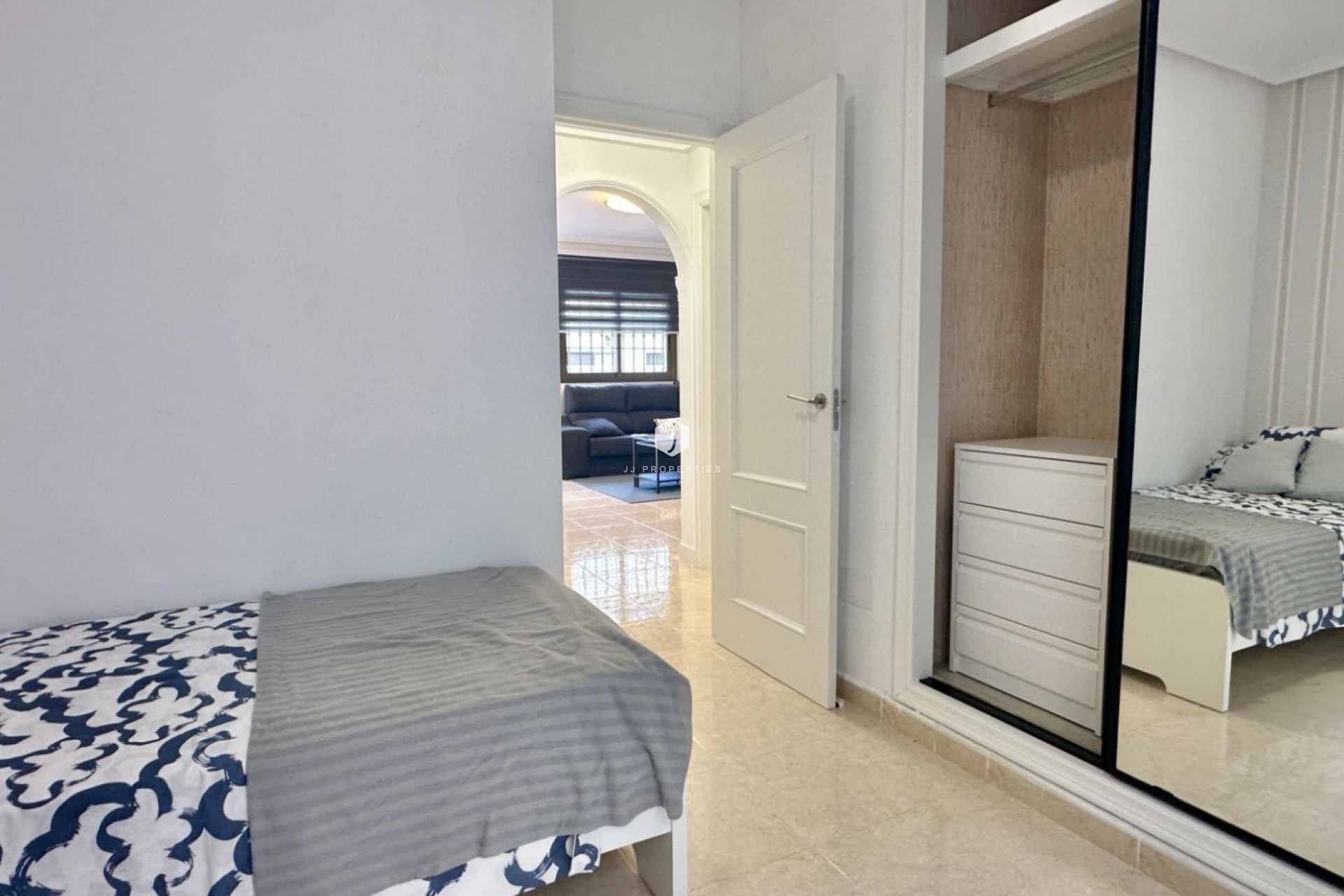 Tweedehands - Chalet -
San Miguel de Salinas - Inland