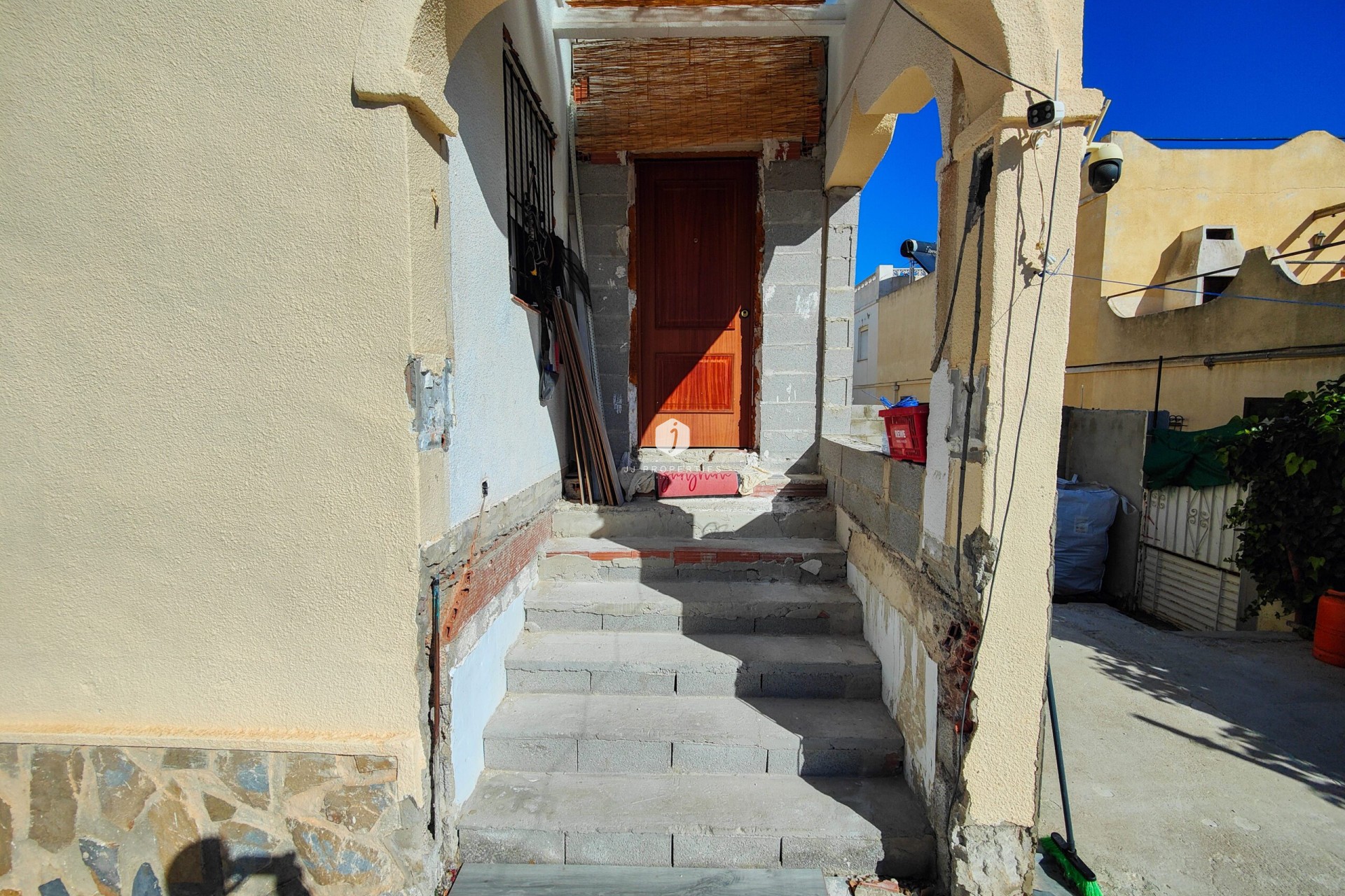 Tweedehands - Chalet -
San Miguel de Salinas - Inland