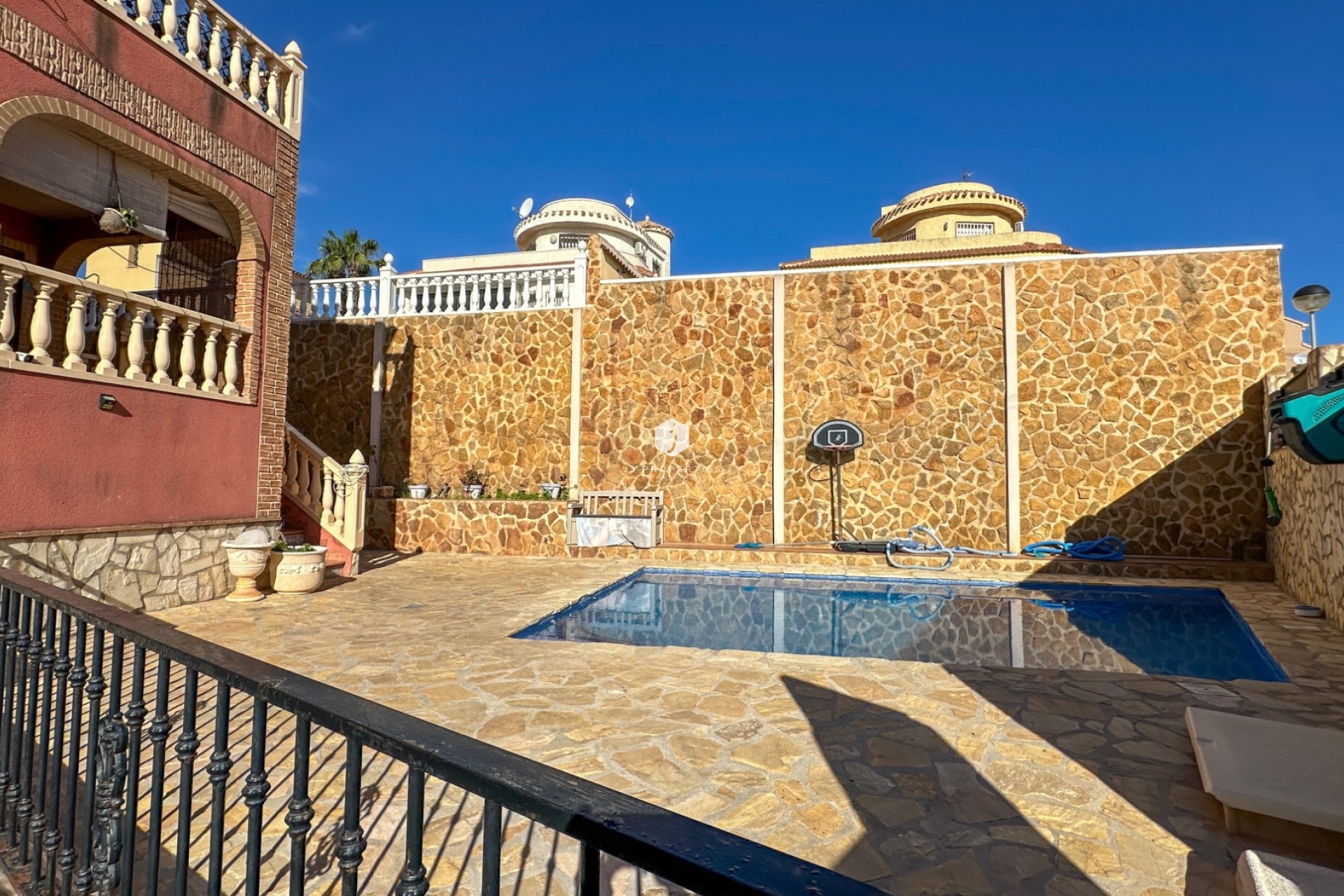 Tweedehands - Chalet -
San Miguel de Salinas - Inland