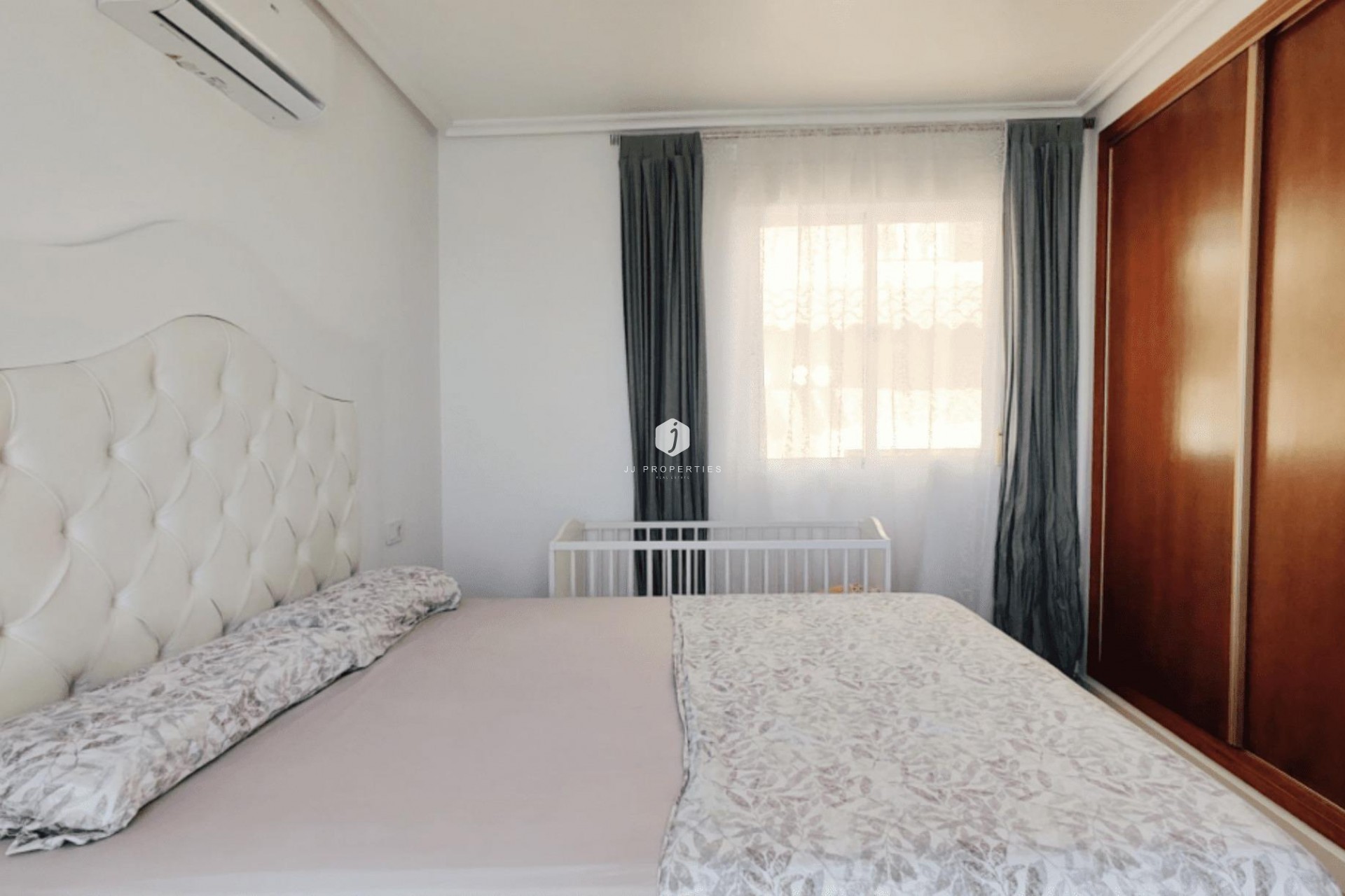 Tweedehands - Chalet -
San Miguel de Salinas - Mirador De San Miguel