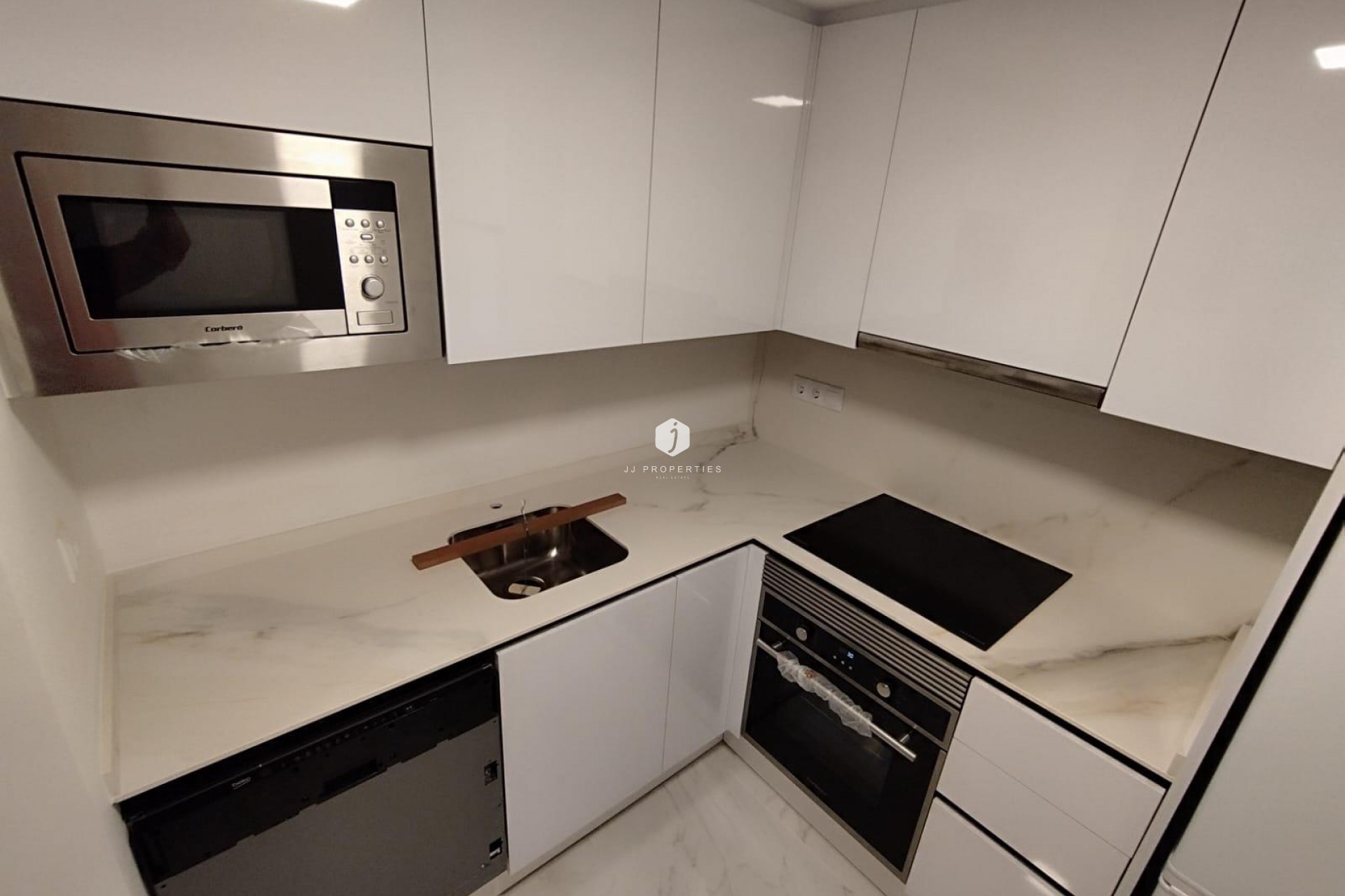 Tweedehands - Chalet -
Torrevieja - aguas nuevas