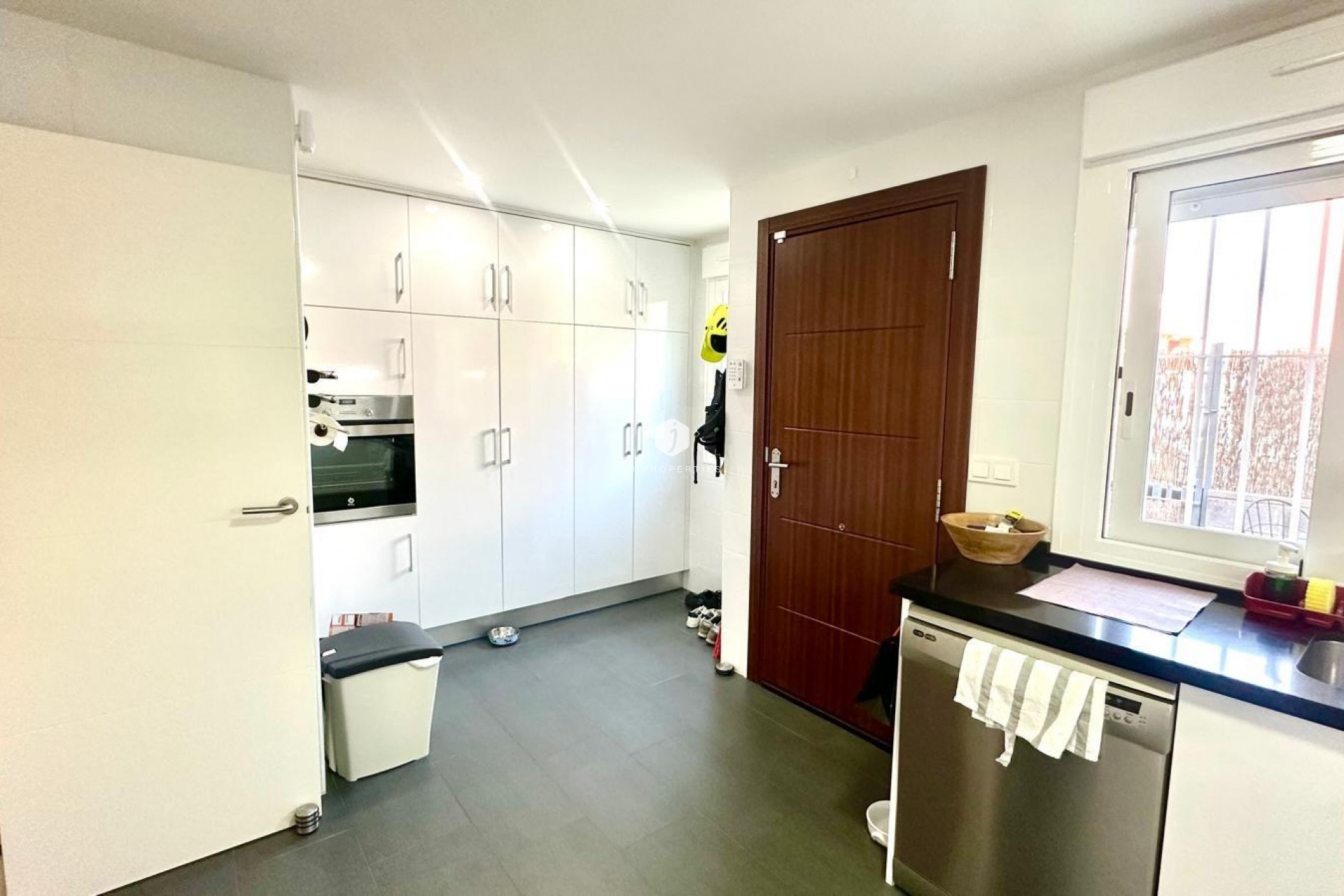 Tweedehands - Chalet -
Torrevieja - aguas nuevas