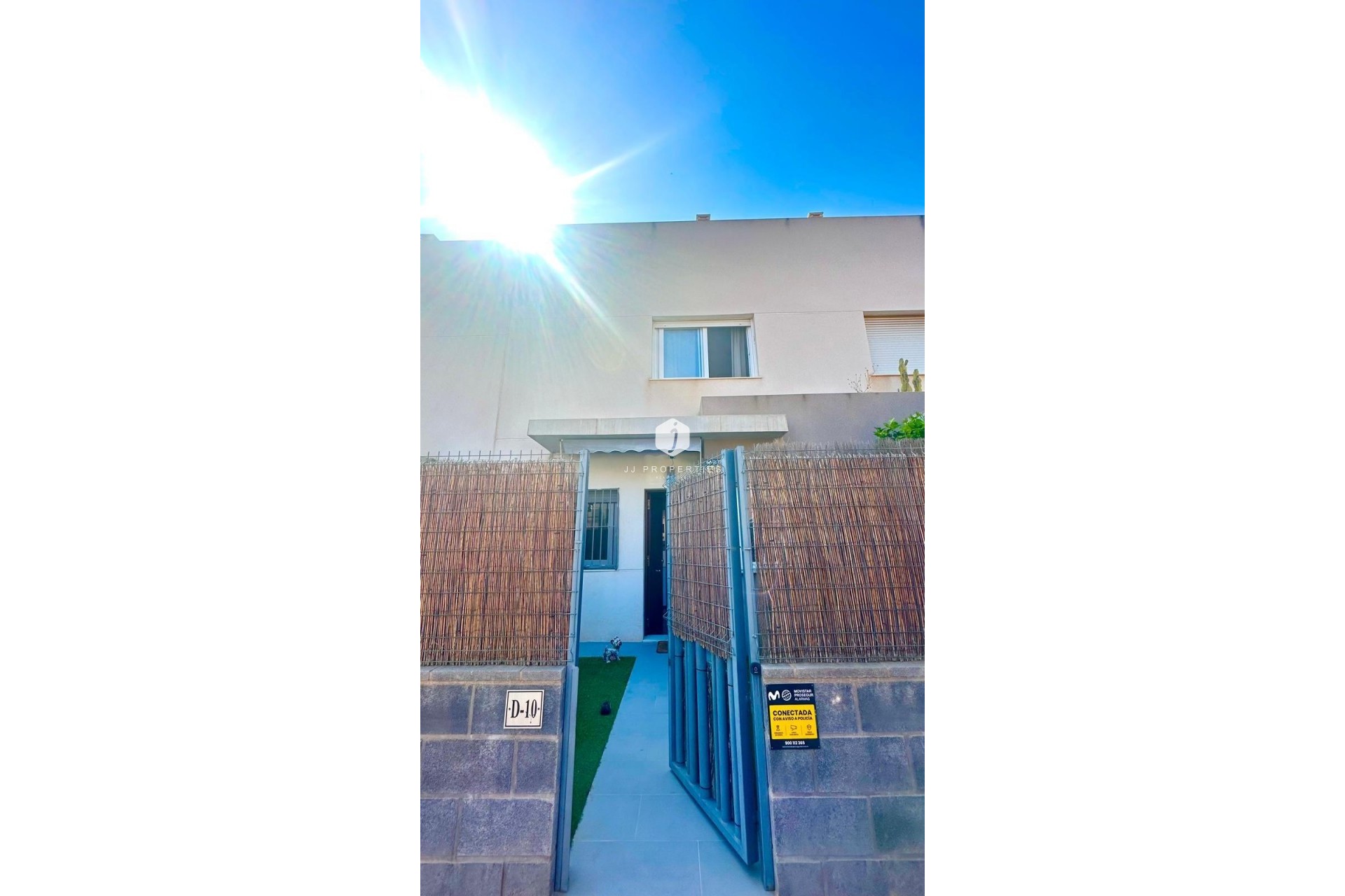 Tweedehands - Chalet -
Torrevieja - aguas nuevas