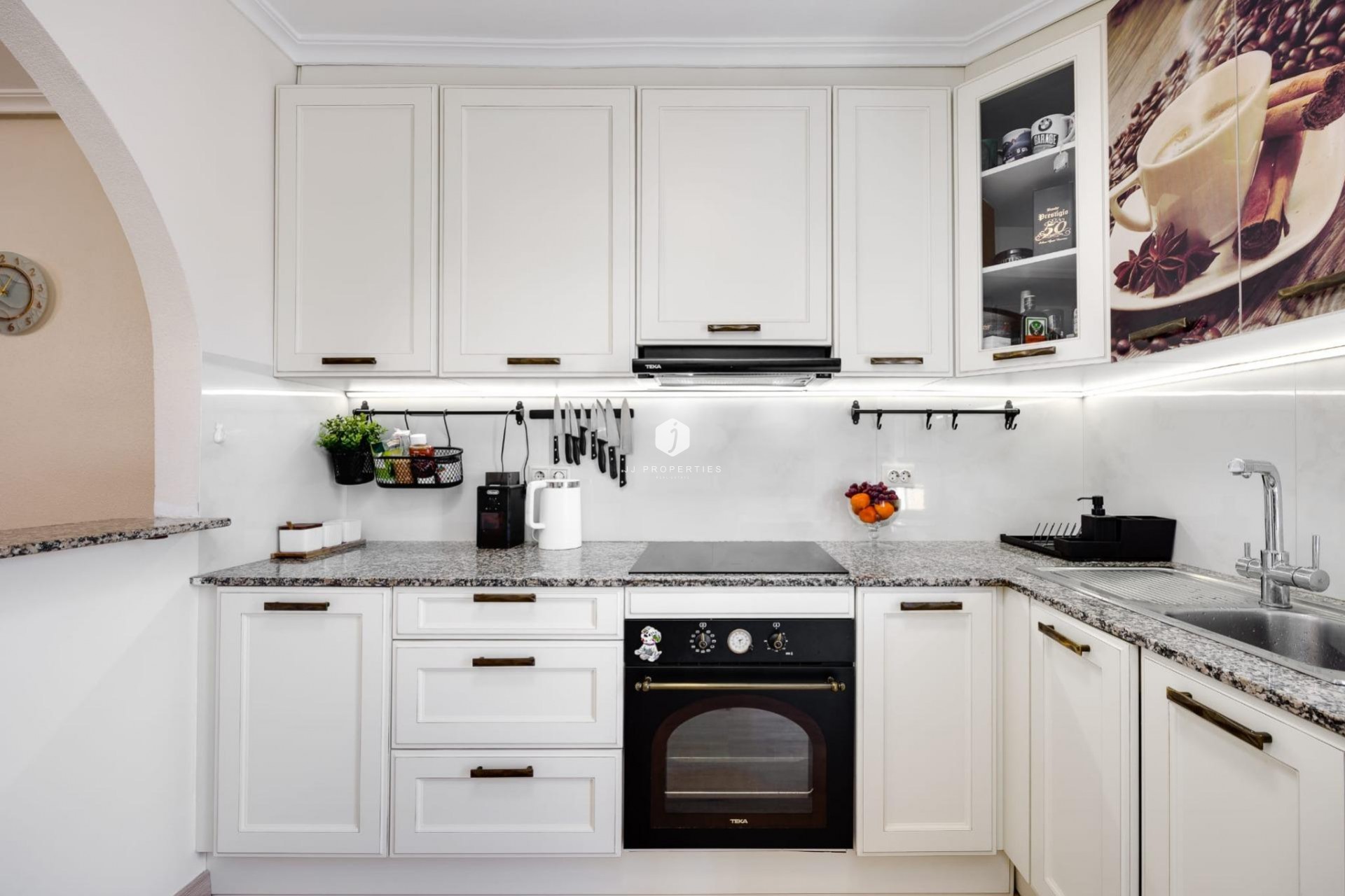 Tweedehands - Chalet -
Torrevieja - aguas nuevas