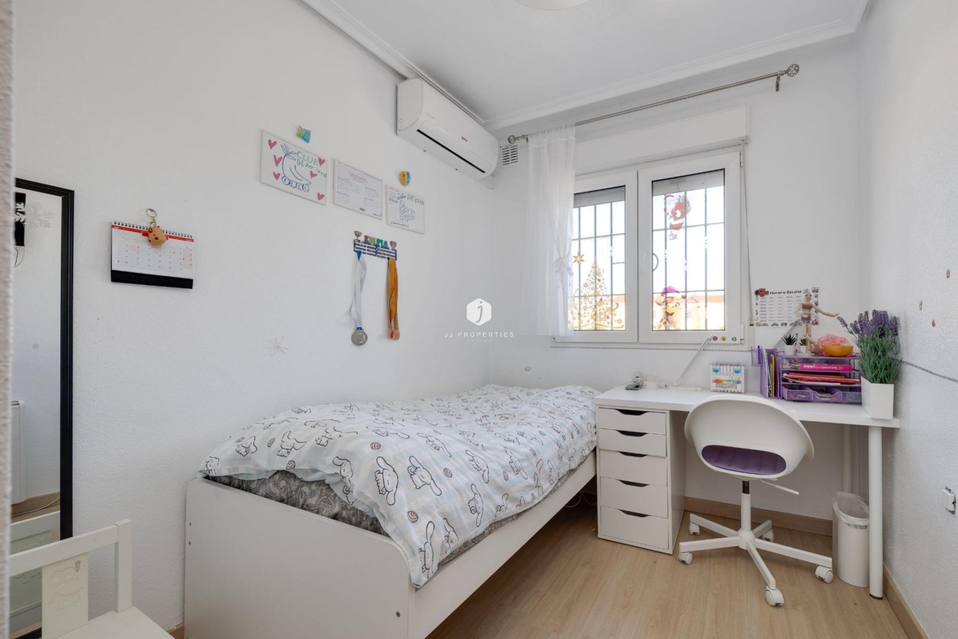 Tweedehands - Chalet -
Torrevieja - aguas nuevas