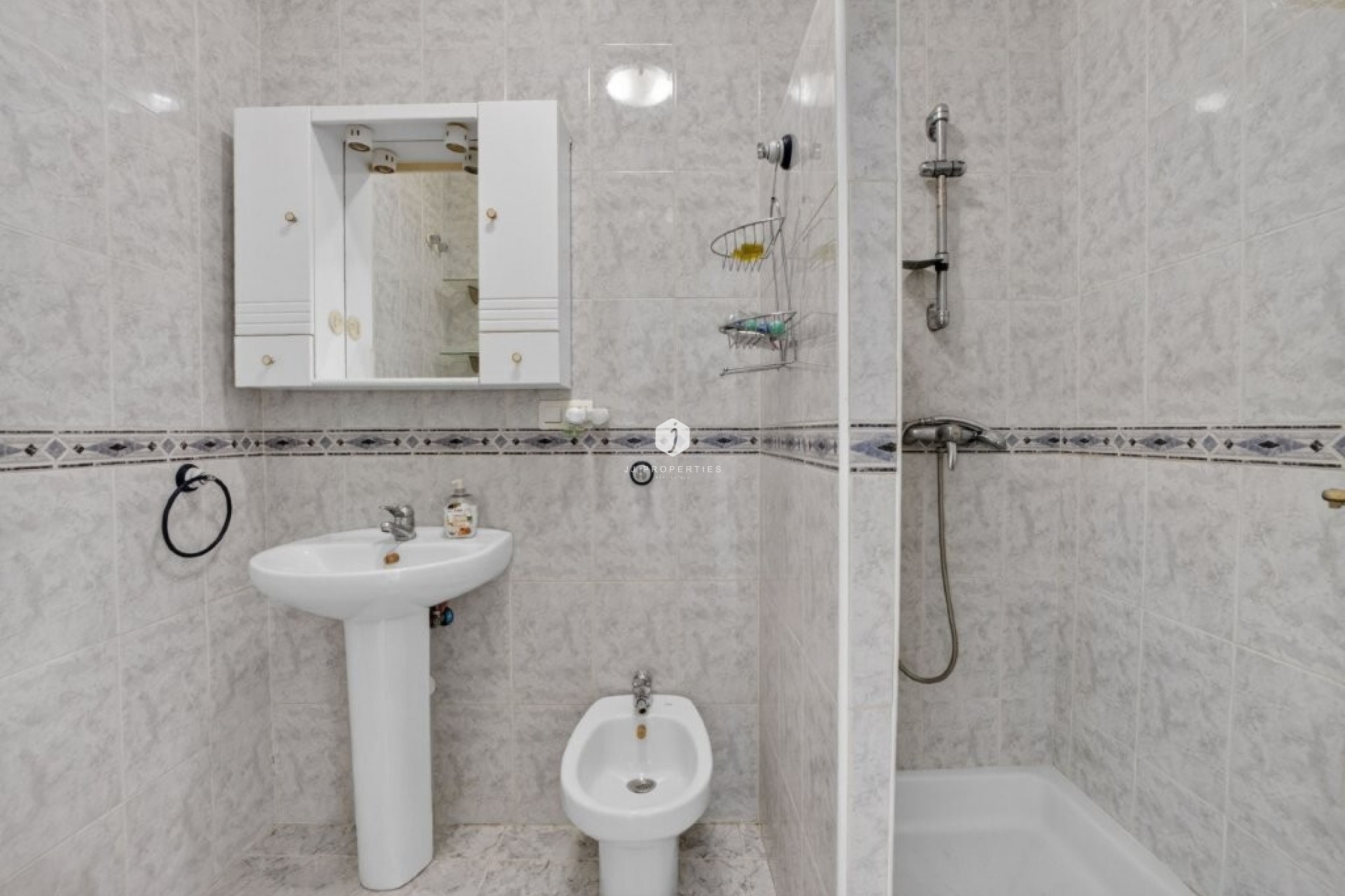 Tweedehands - Chalet -
Torrevieja - aguas nuevas
