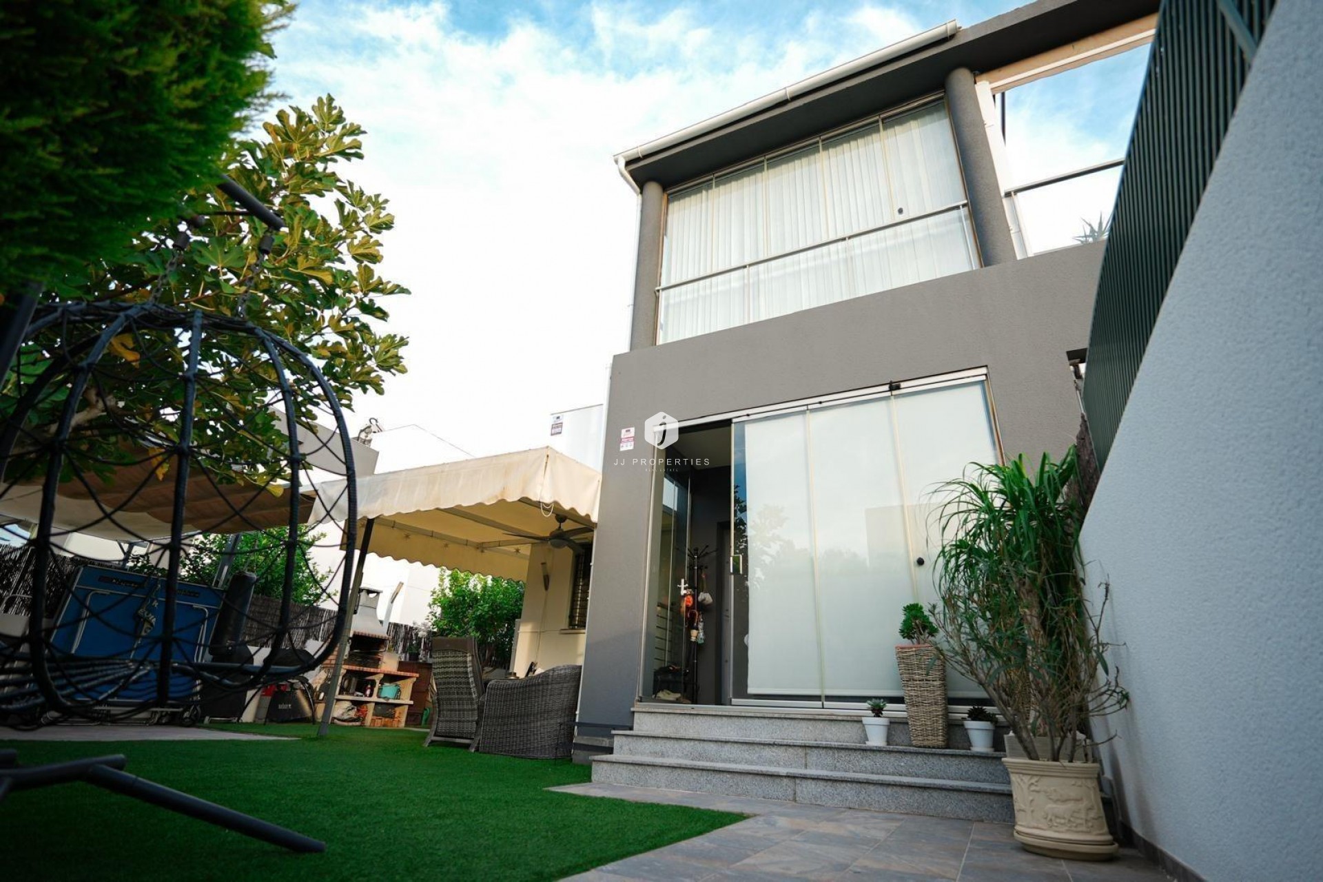 Tweedehands - Chalet -
Torrevieja - aguas nuevas