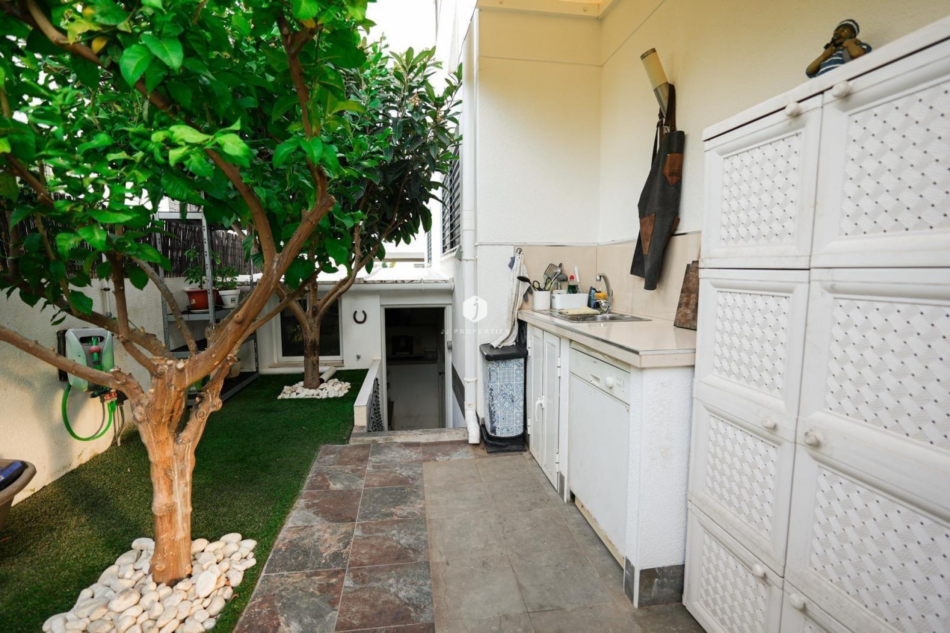 Tweedehands - Chalet -
Torrevieja - aguas nuevas