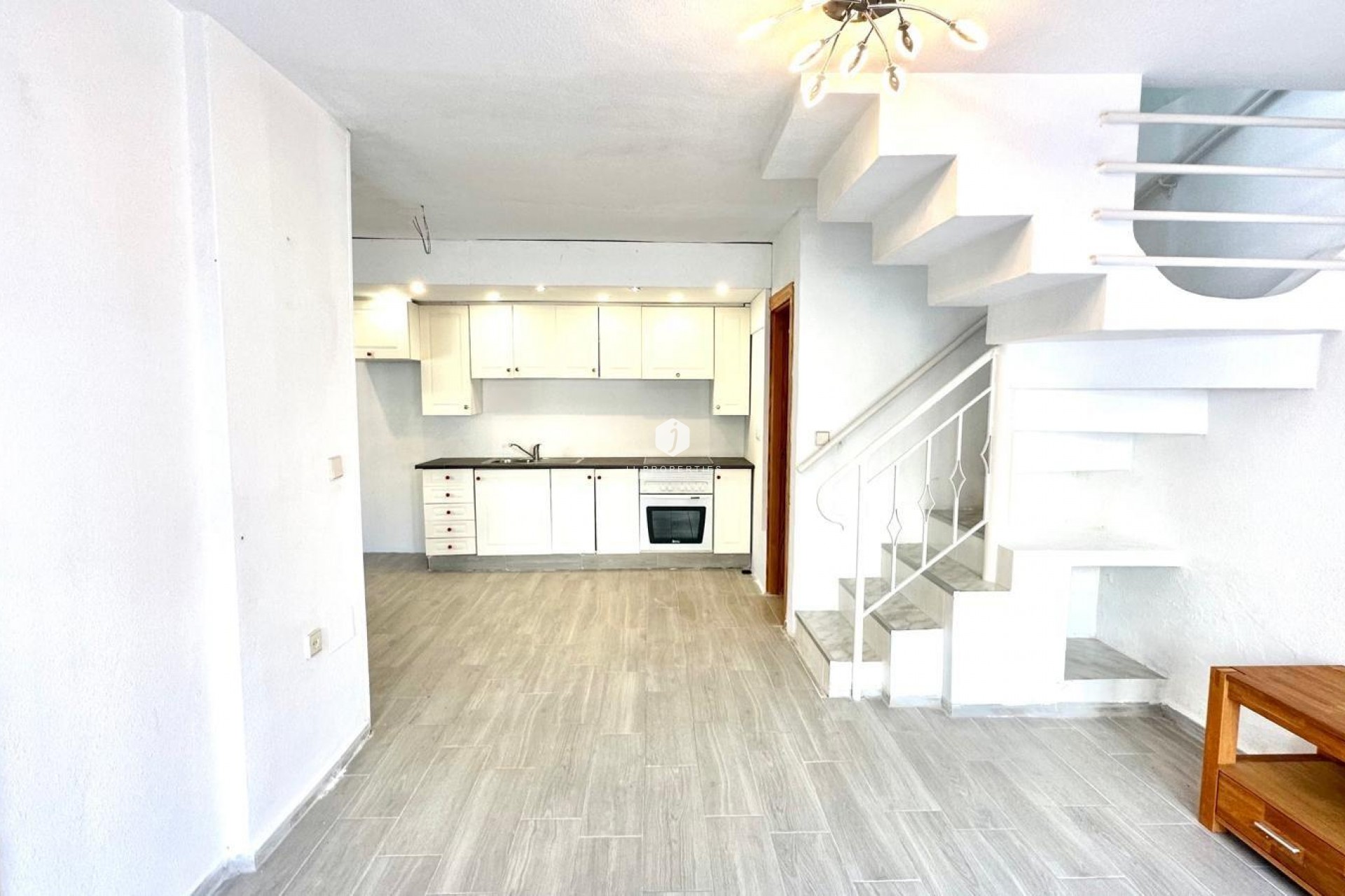 Tweedehands - Chalet -
Torrevieja - Carrefour