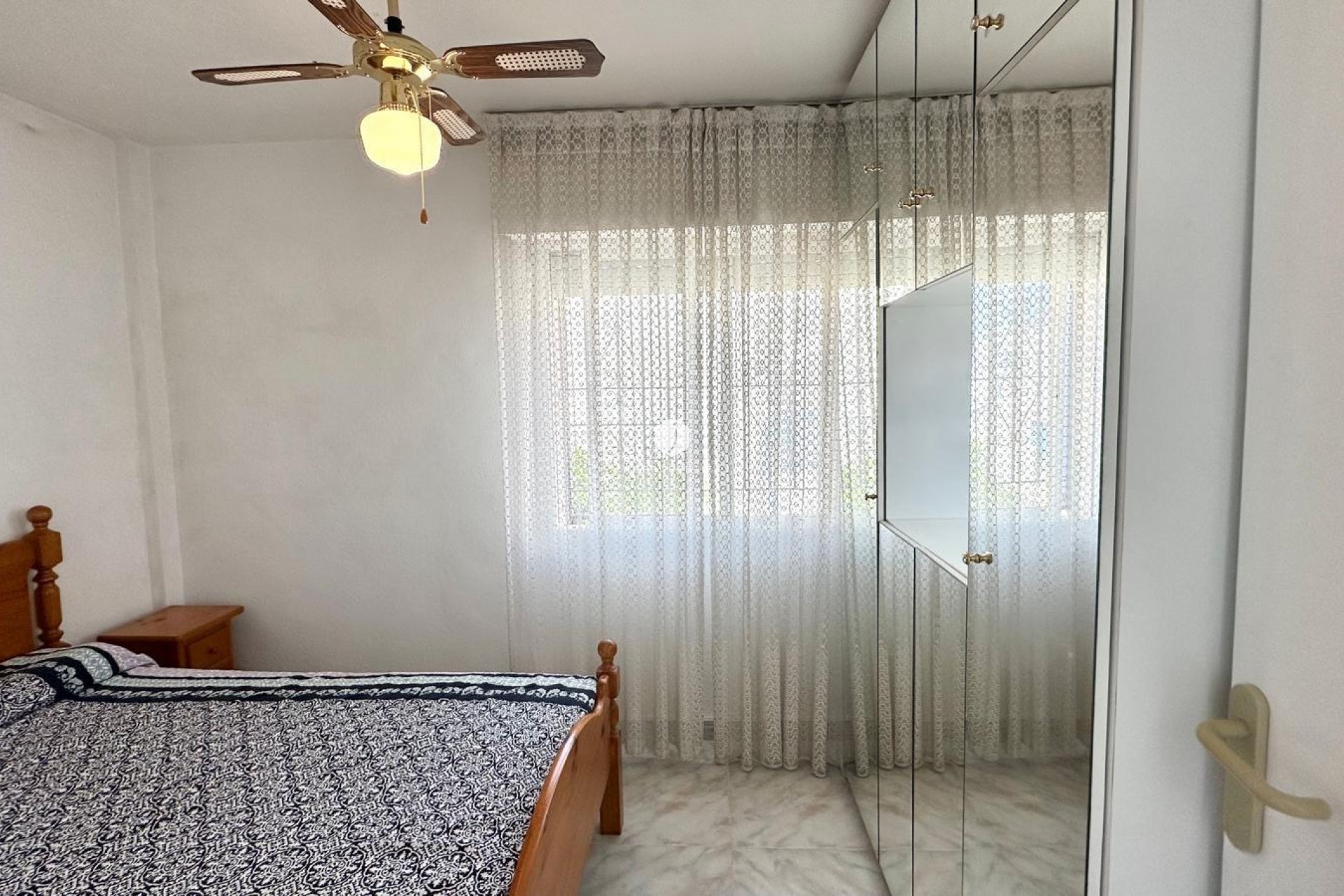 Tweedehands - Chalet -
Torrevieja - Carrefour