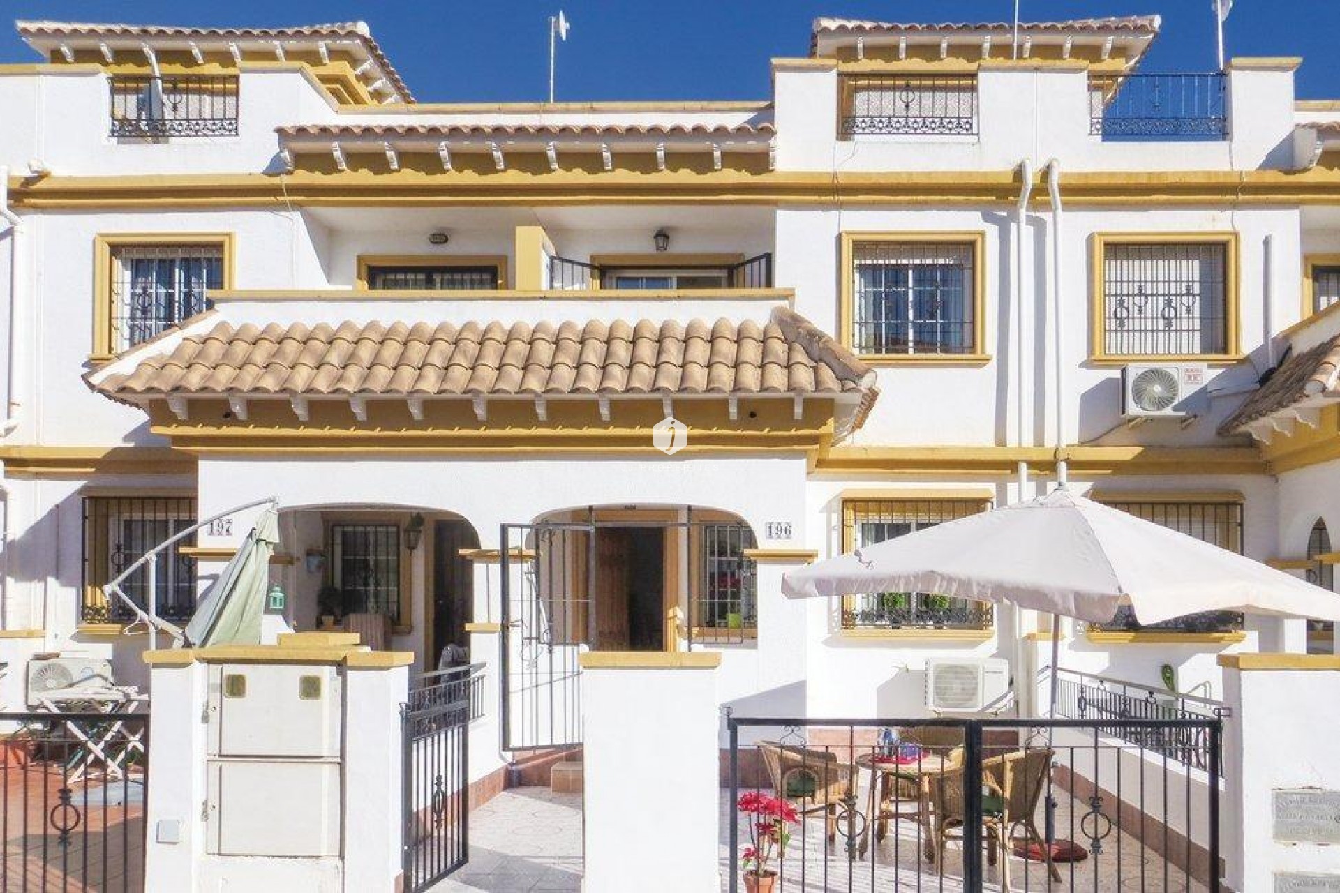 Tweedehands - Chalet -
Torrevieja - Carrefour