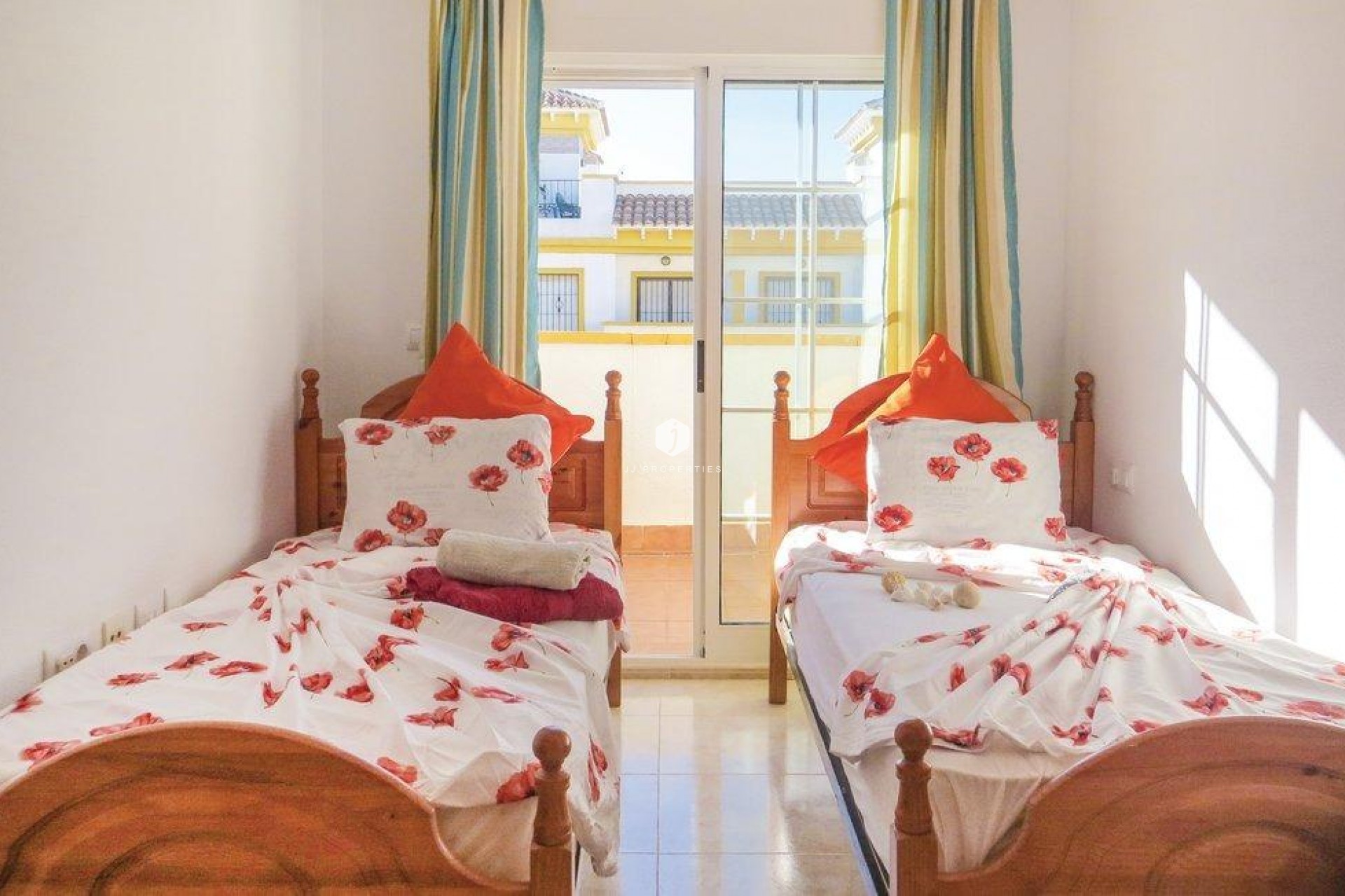 Tweedehands - Chalet -
Torrevieja - Carrefour