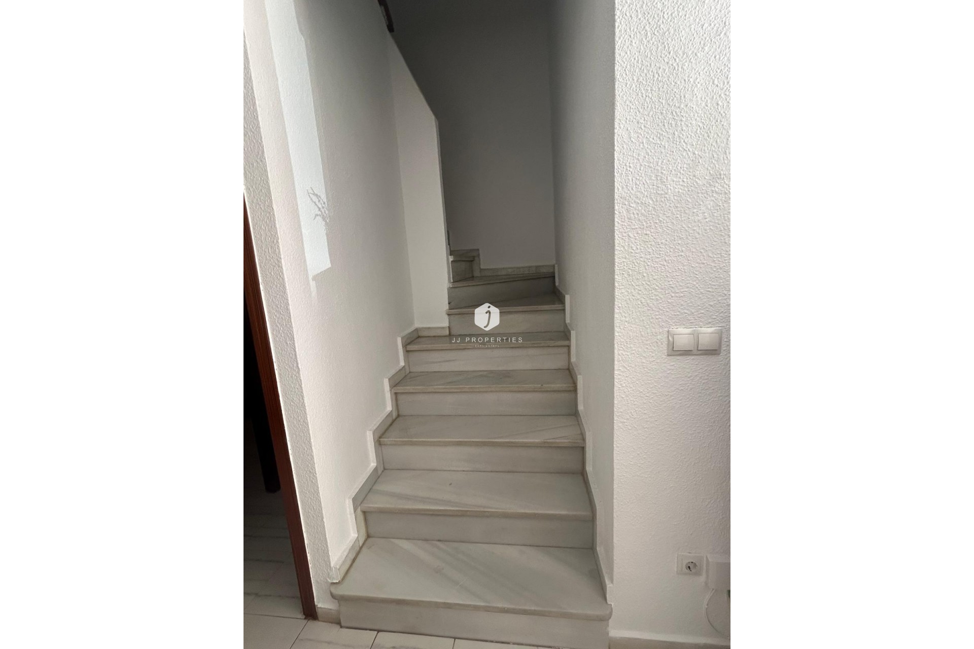 Tweedehands - Chalet -
Torrevieja - Centro