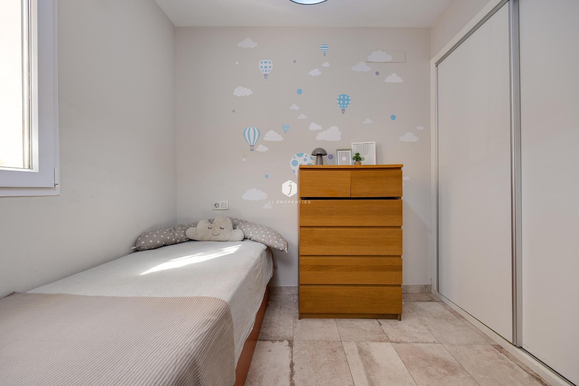 Tweedehands - Chalet -
Torrevieja - Centro