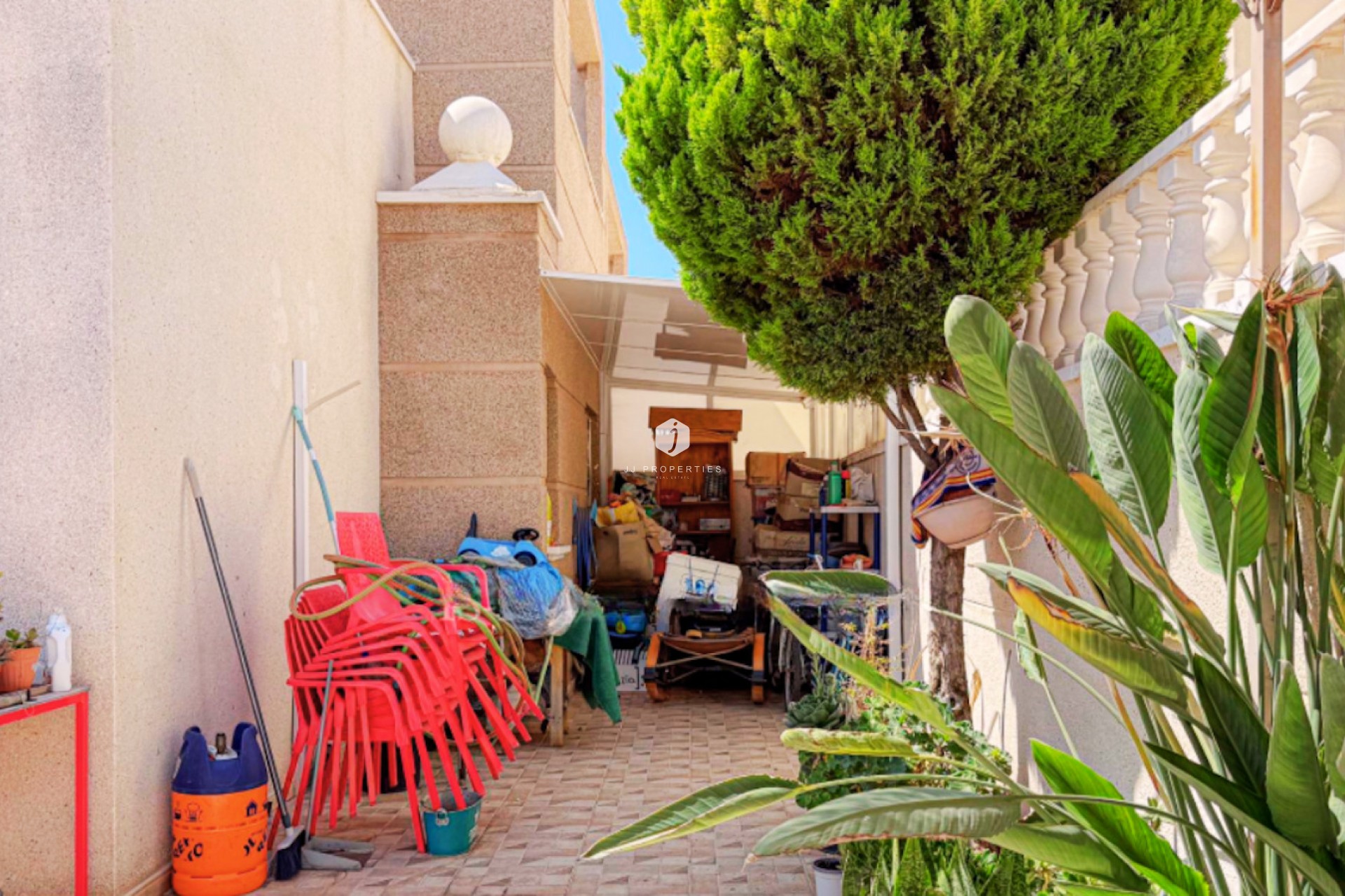 Tweedehands - Chalet -
Torrevieja - Costa Blanca