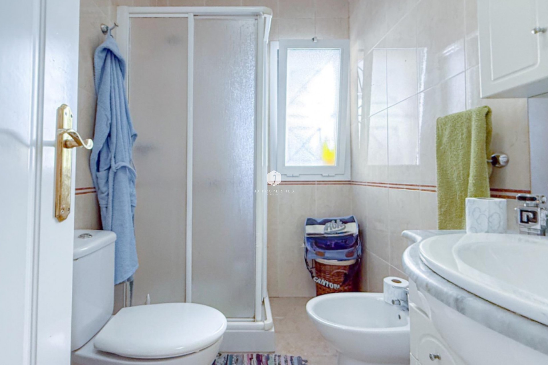 Tweedehands - Chalet -
Torrevieja - Costa Blanca