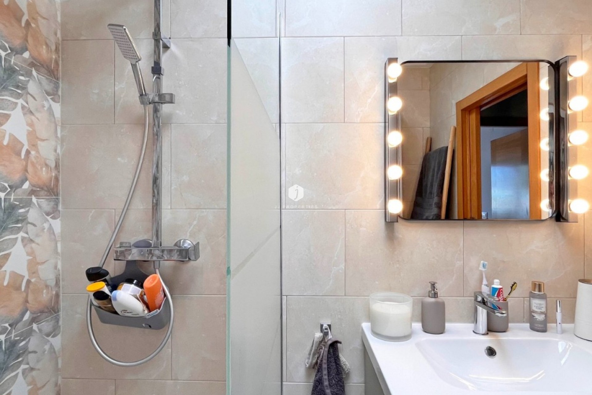 Tweedehands - Chalet -
Torrevieja - Costa Blanca