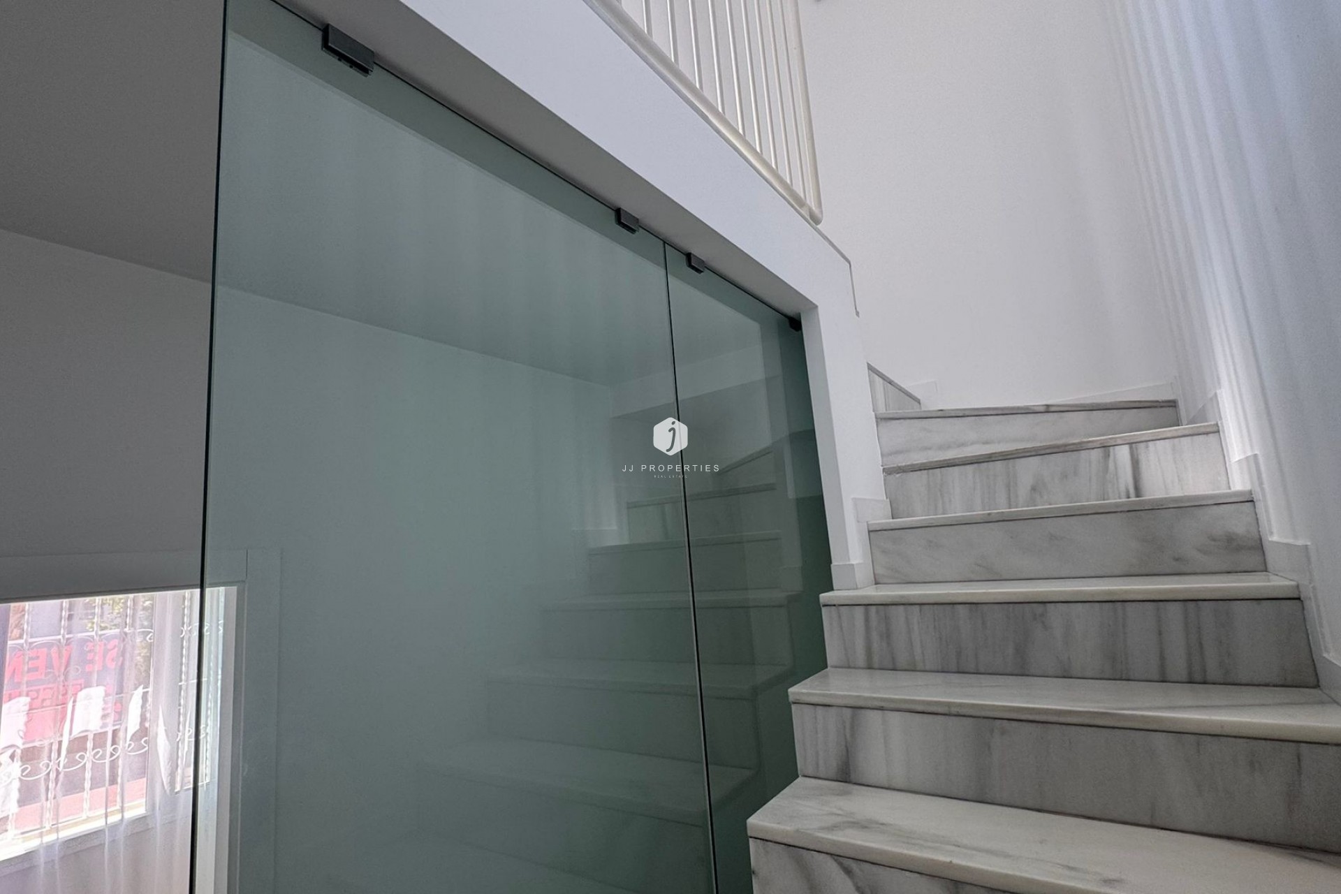 Tweedehands - Chalet -
Torrevieja - Costa Blanca