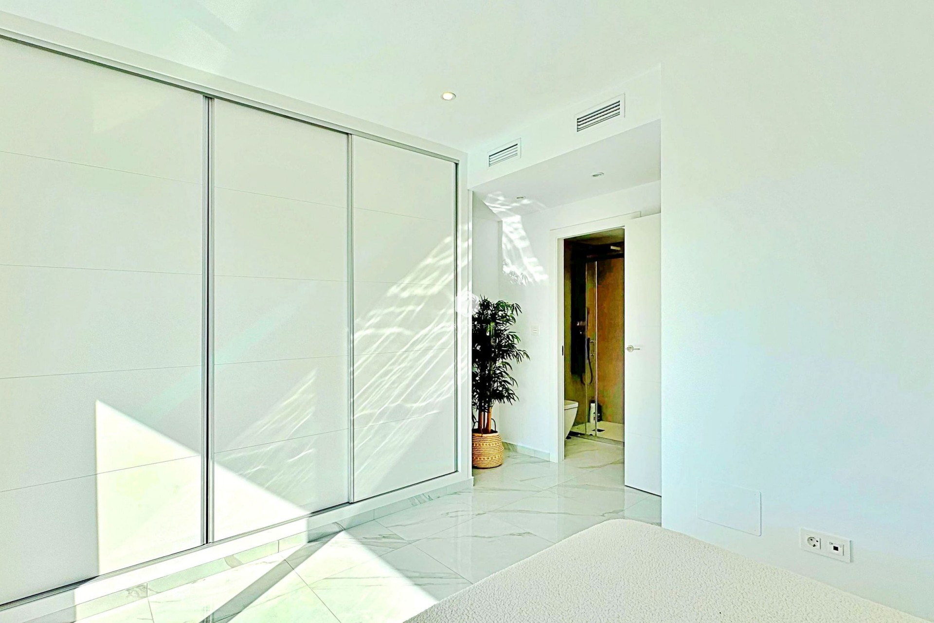 Tweedehands - Chalet -
Torrevieja - Costa Blanca