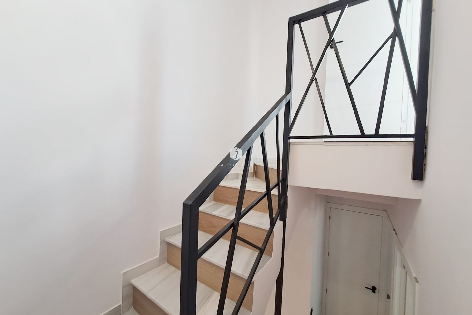 Tweedehands - Chalet -
Torrevieja - Costa Blanca