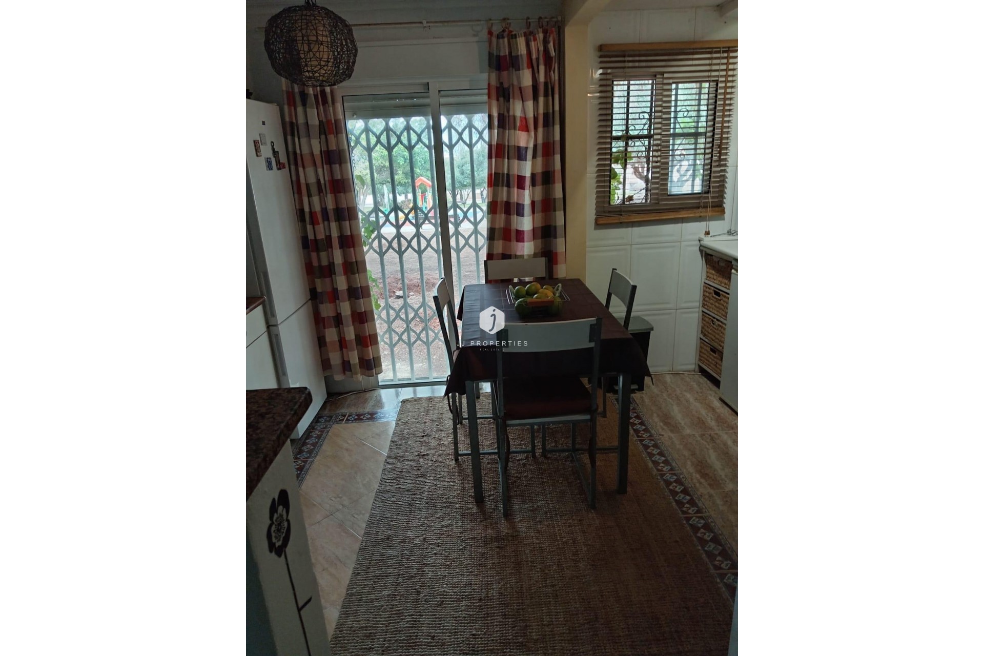 Tweedehands - Chalet -
Torrevieja - Costa Blanca