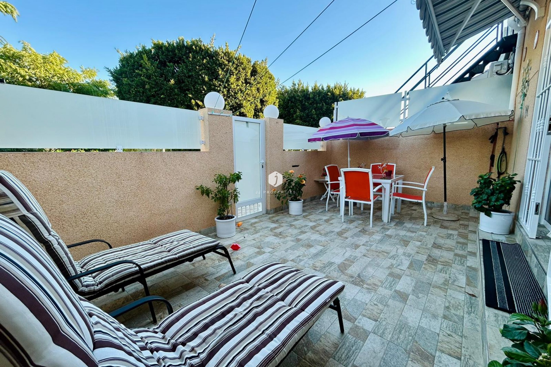 Tweedehands - Chalet -
Torrevieja - Costa Blanca