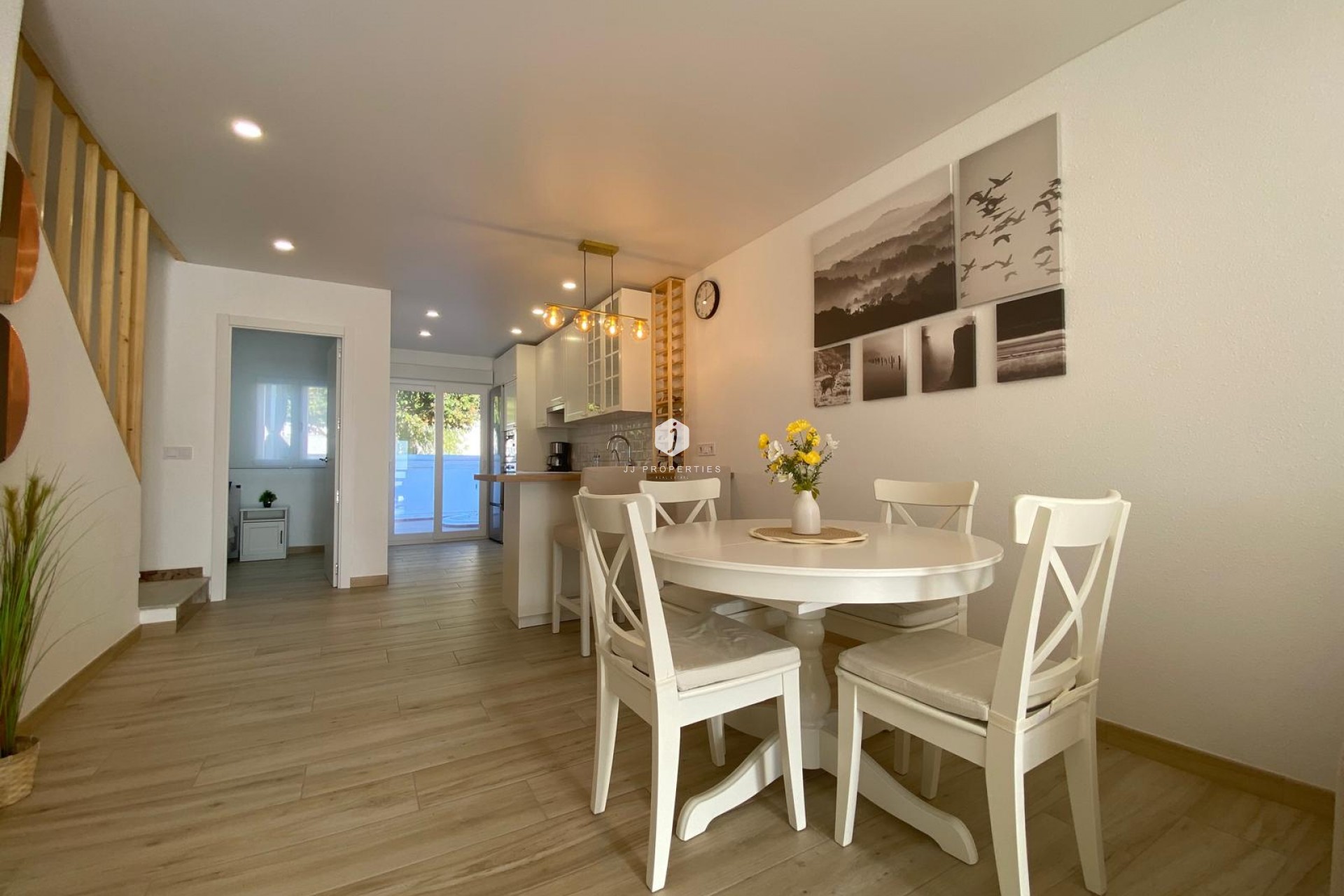 Tweedehands - Chalet -
Torrevieja - Costa Blanca