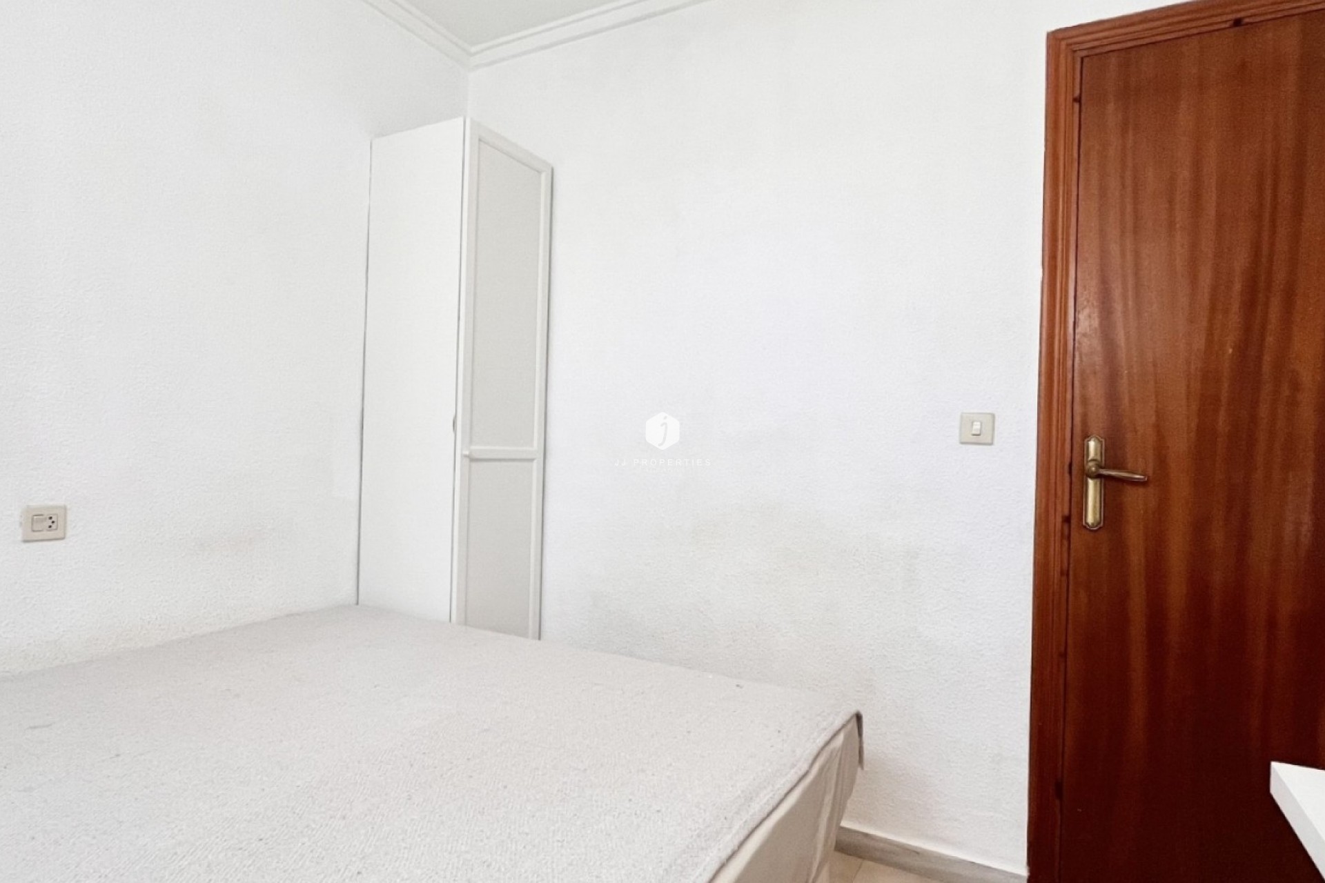 Tweedehands - Chalet -
Torrevieja - Costa Blanca