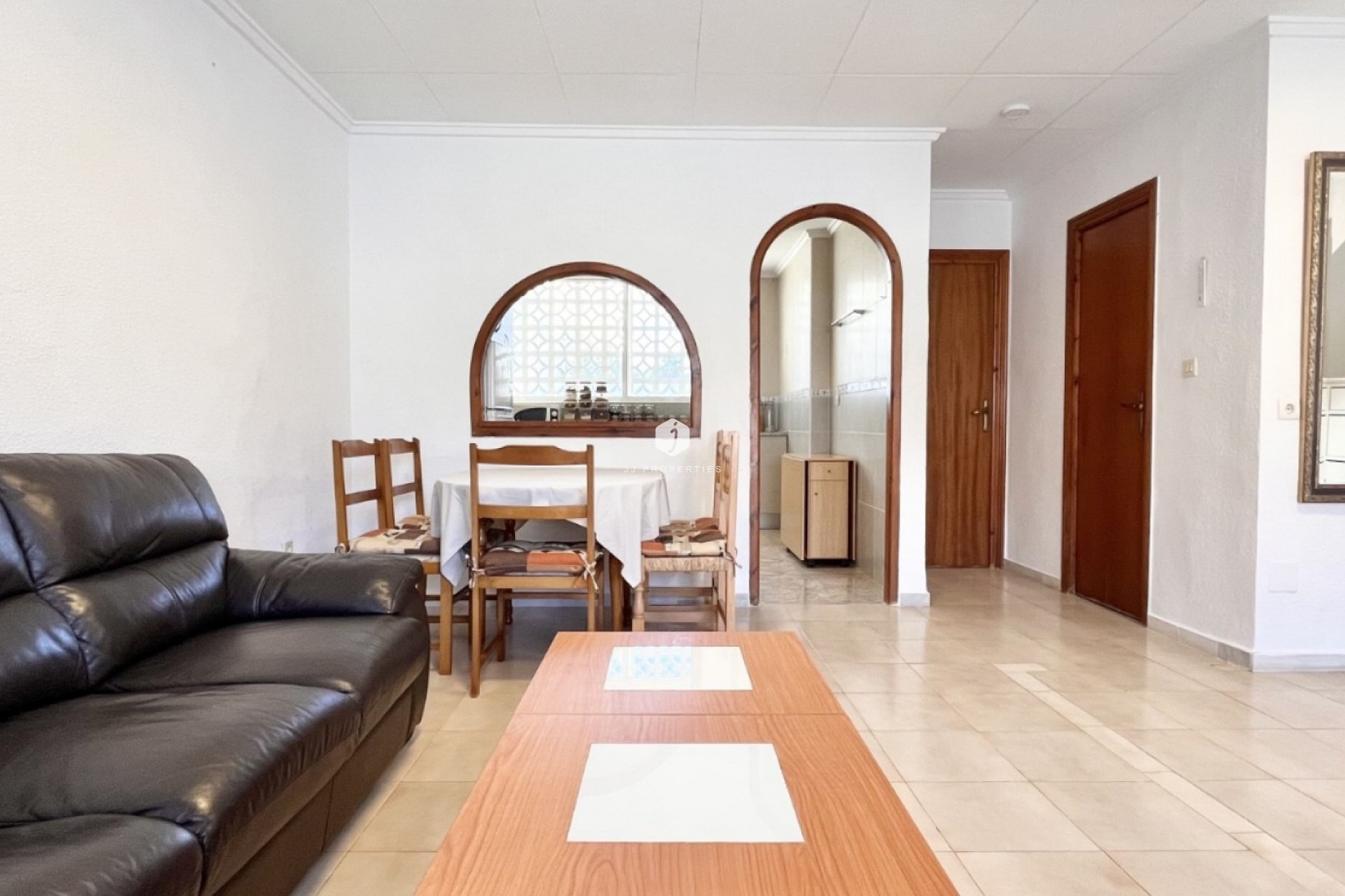 Tweedehands - Chalet -
Torrevieja - Costa Blanca