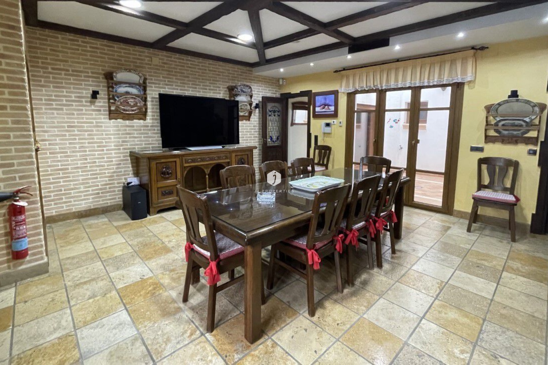 Tweedehands - Chalet -
Torrevieja - Costa Blanca