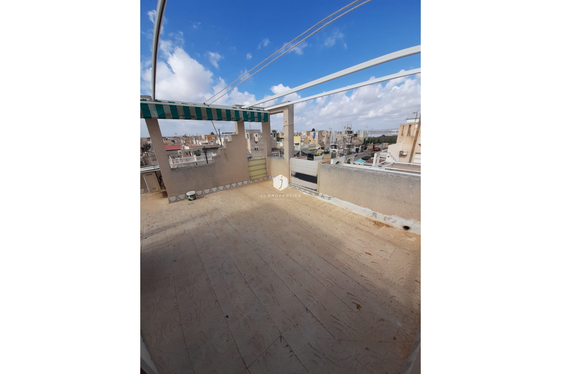 Tweedehands - Chalet -
Torrevieja - Costa Blanca