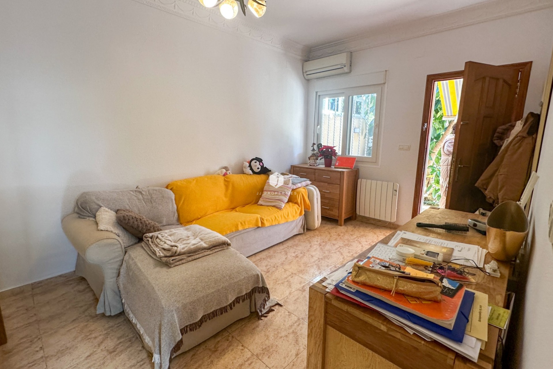 Tweedehands - Chalet -
Torrevieja - Costa Blanca