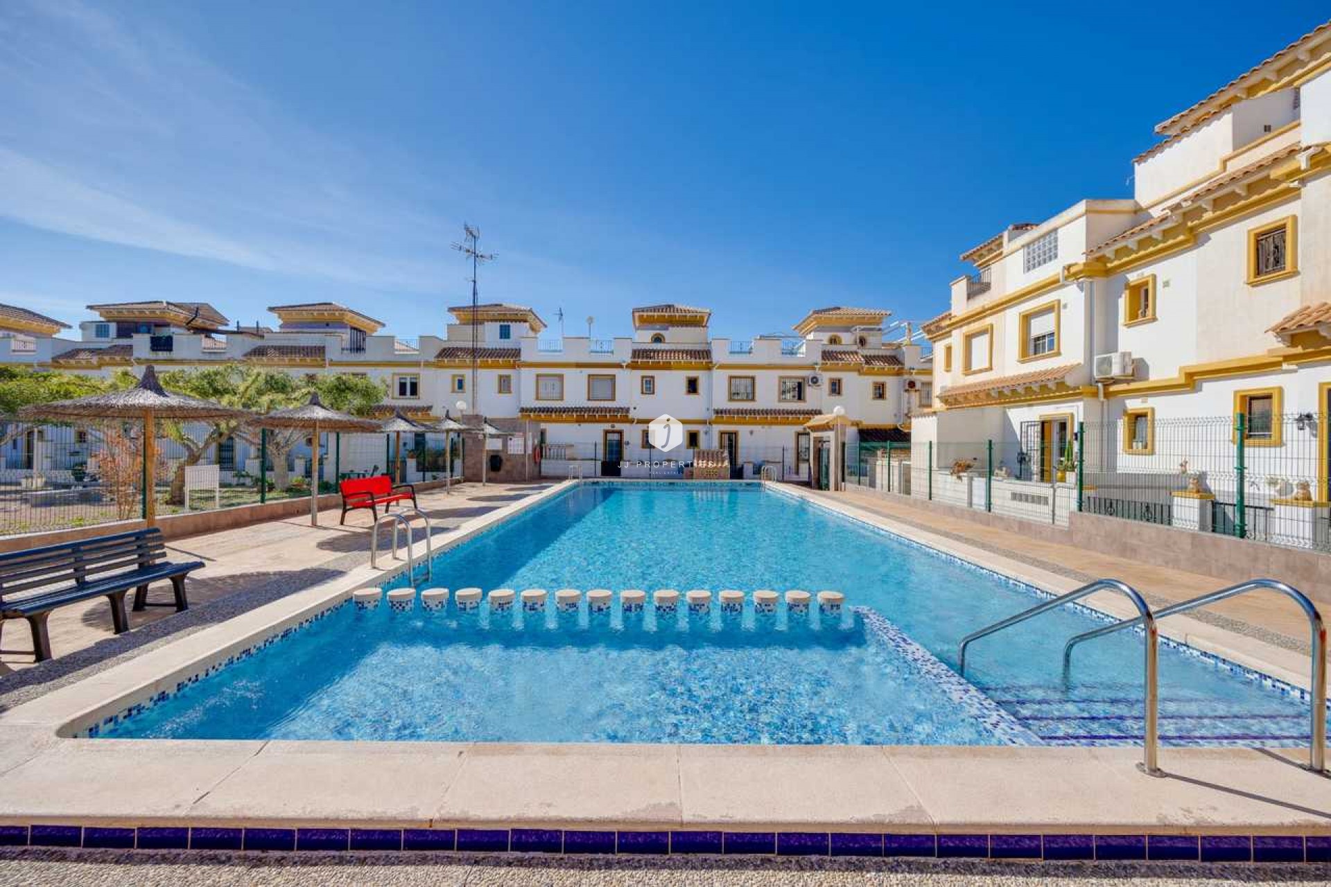 Tweedehands - Chalet -
Torrevieja - Costa Blanca