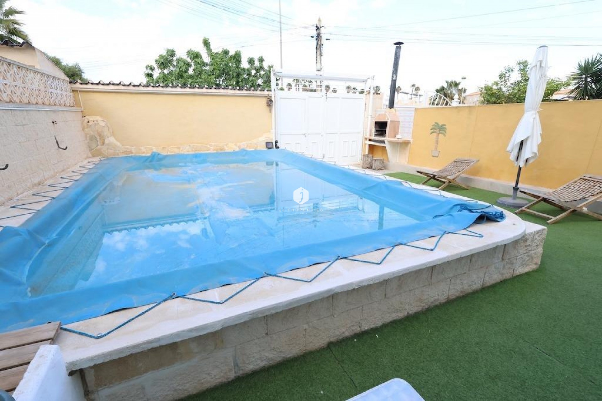 Tweedehands - Chalet -
Torrevieja - Costa Blanca