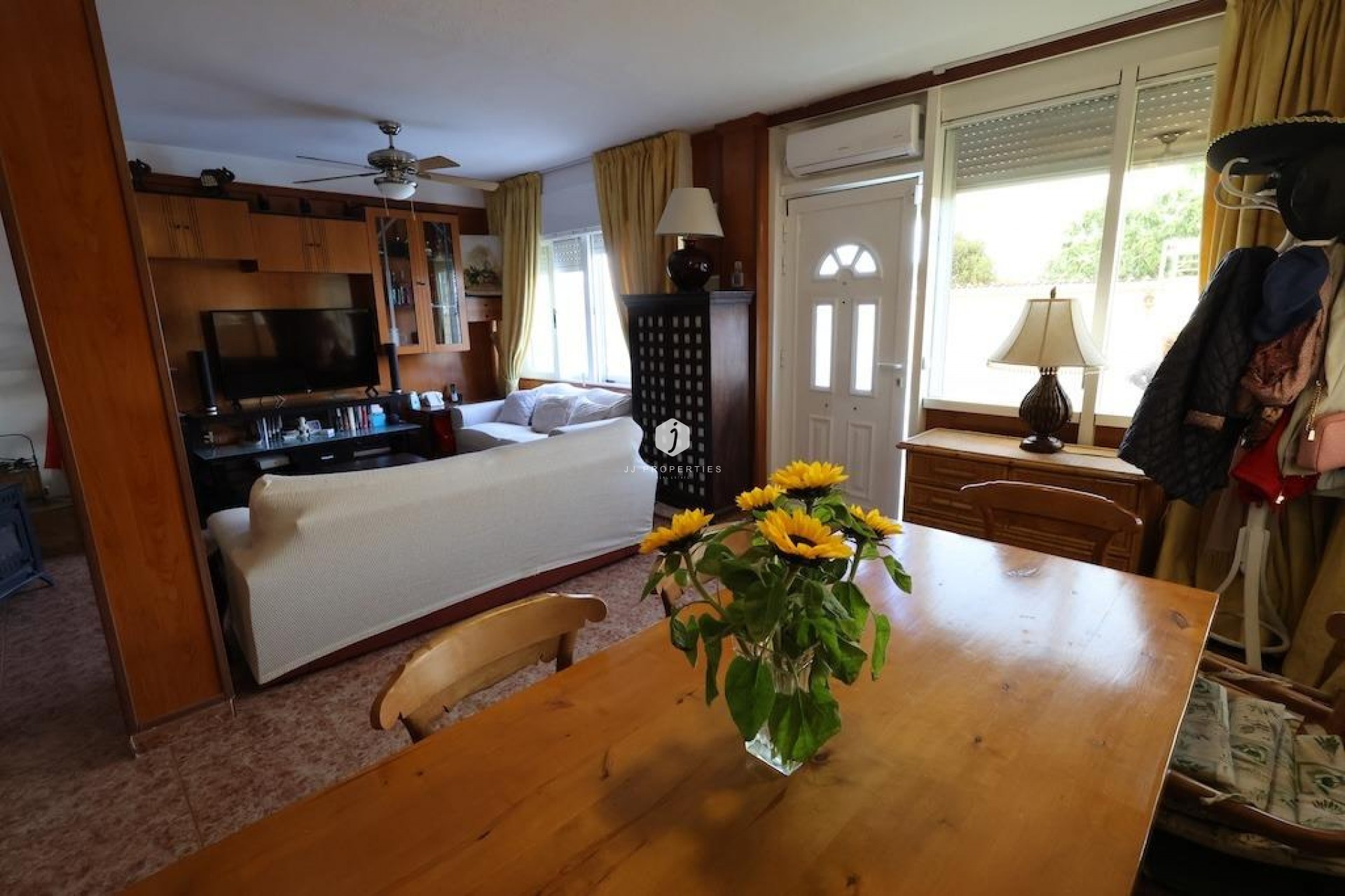 Tweedehands - Chalet -
Torrevieja - Costa Blanca