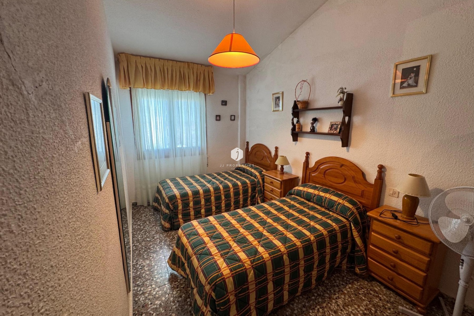 Tweedehands - Chalet -
Torrevieja - Costa Blanca