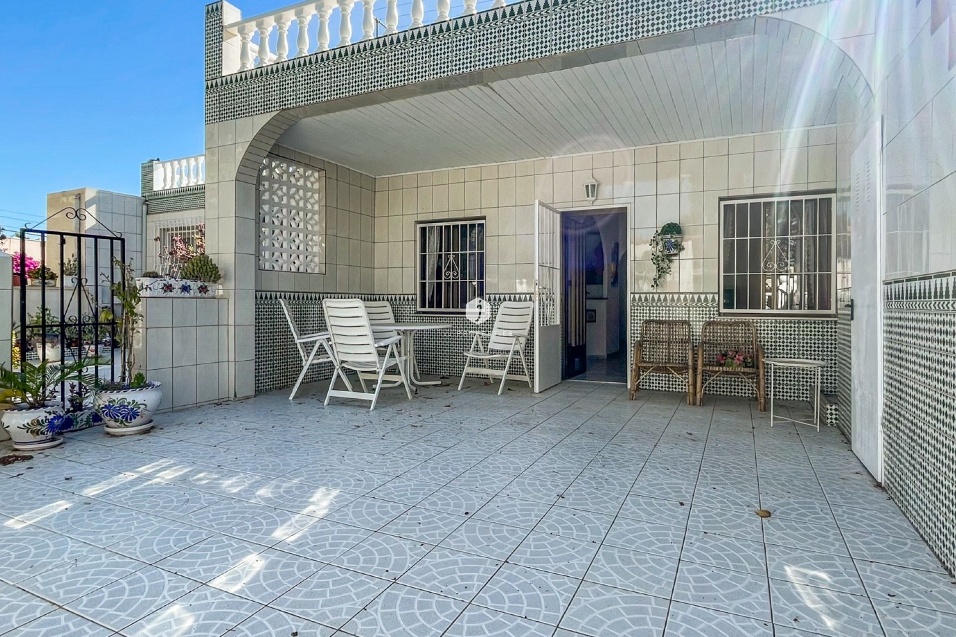 Tweedehands - Chalet -
Torrevieja - Costa Blanca